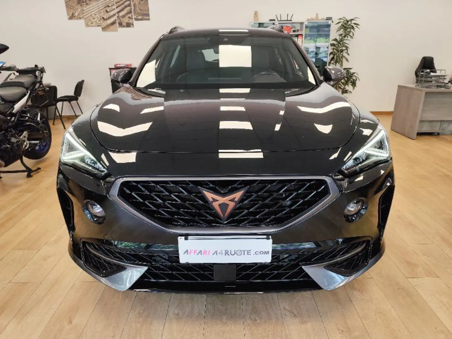 CUPRA Formentor 1.4 e-Hybrid DSG CERCHI DA 19" ANDROID CARPLAY Nero - 2