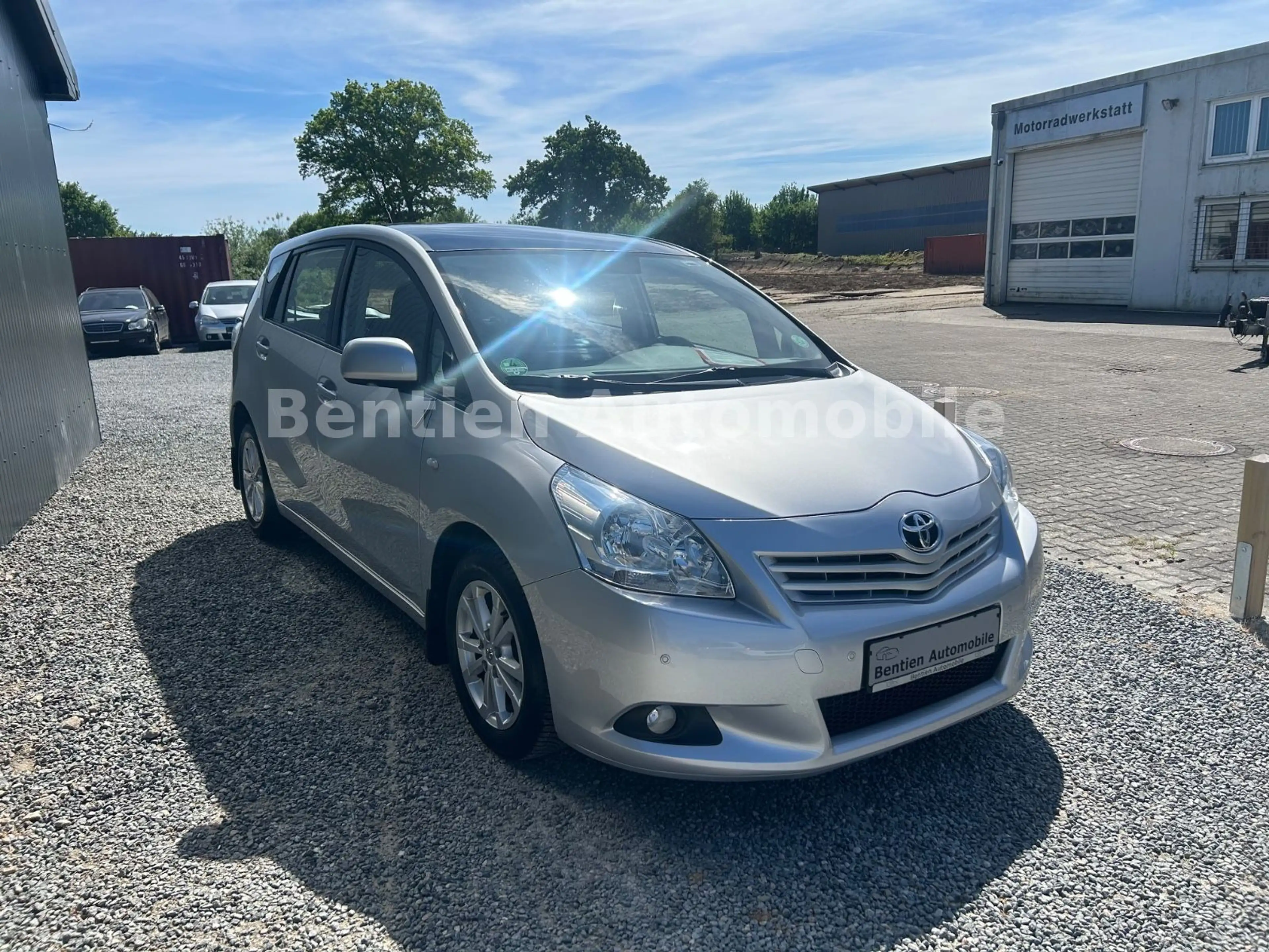 Toyota Verso Edition,Klimaautomatik,Alu,PDC — photo 4