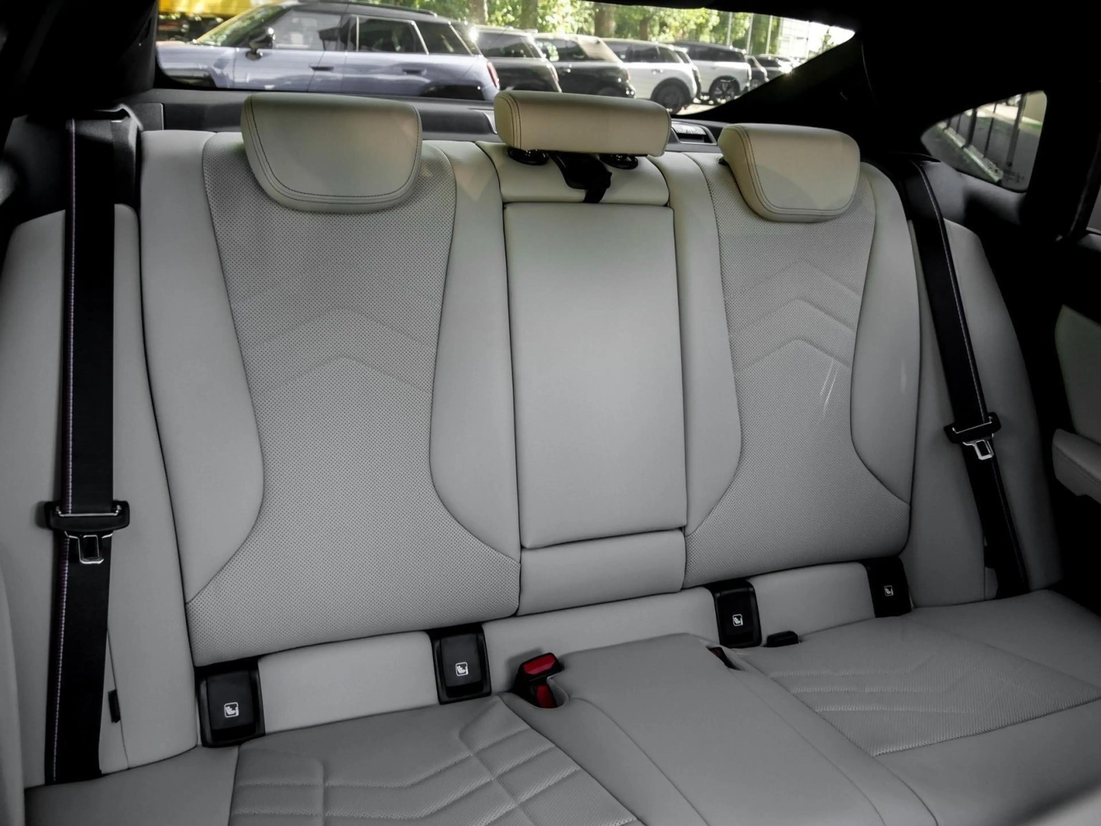 BMW 223 xDrive M SPORT PRO+PANO+DA PROF+HuD+H/K — photo 4