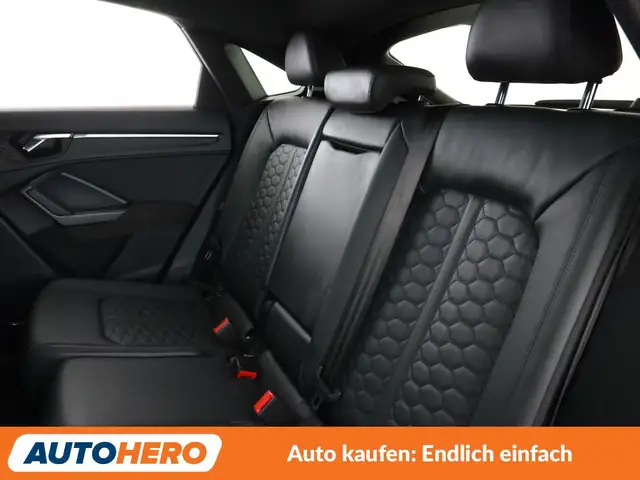 Audi RS Q3 view 14