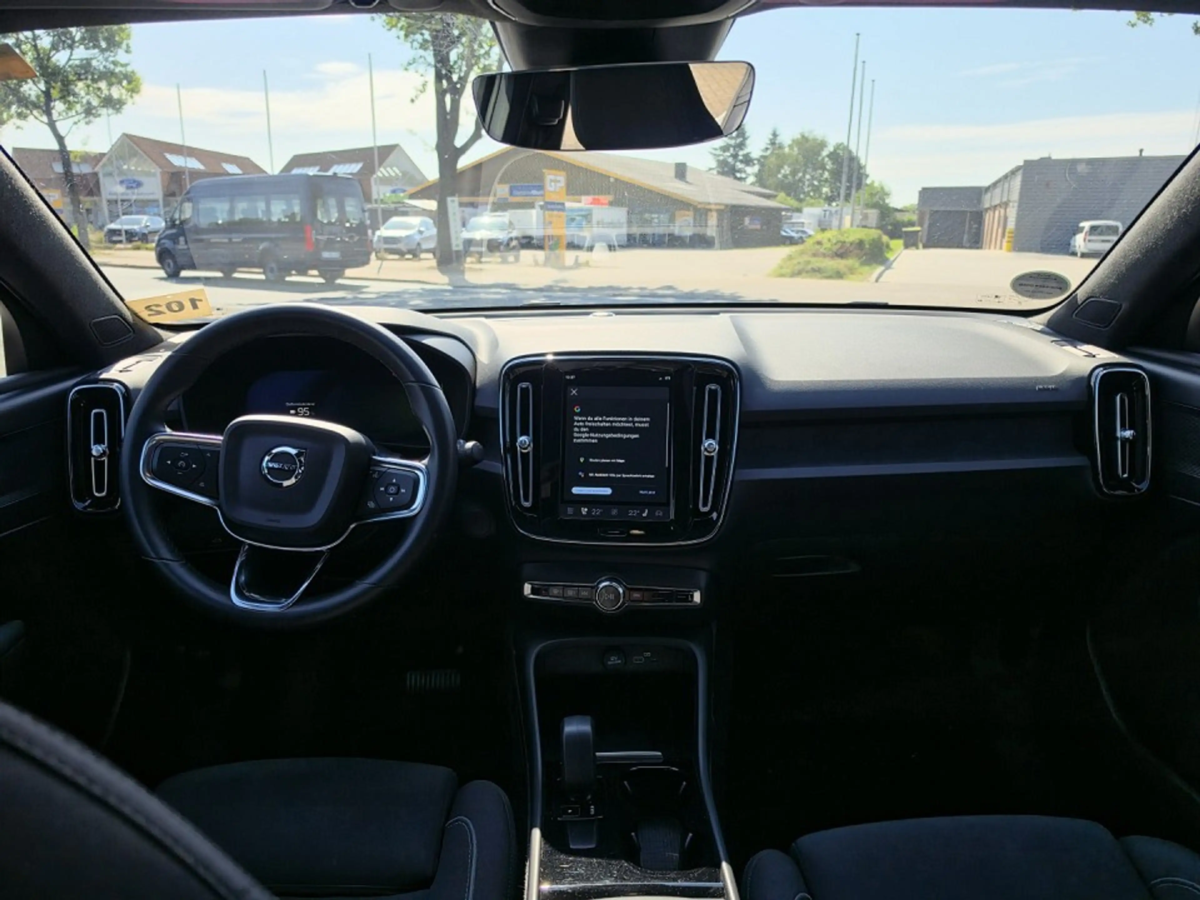 Volvo C40 Recharge (231 PS) AT|69KWH|Core|Google|AHK — photo 7