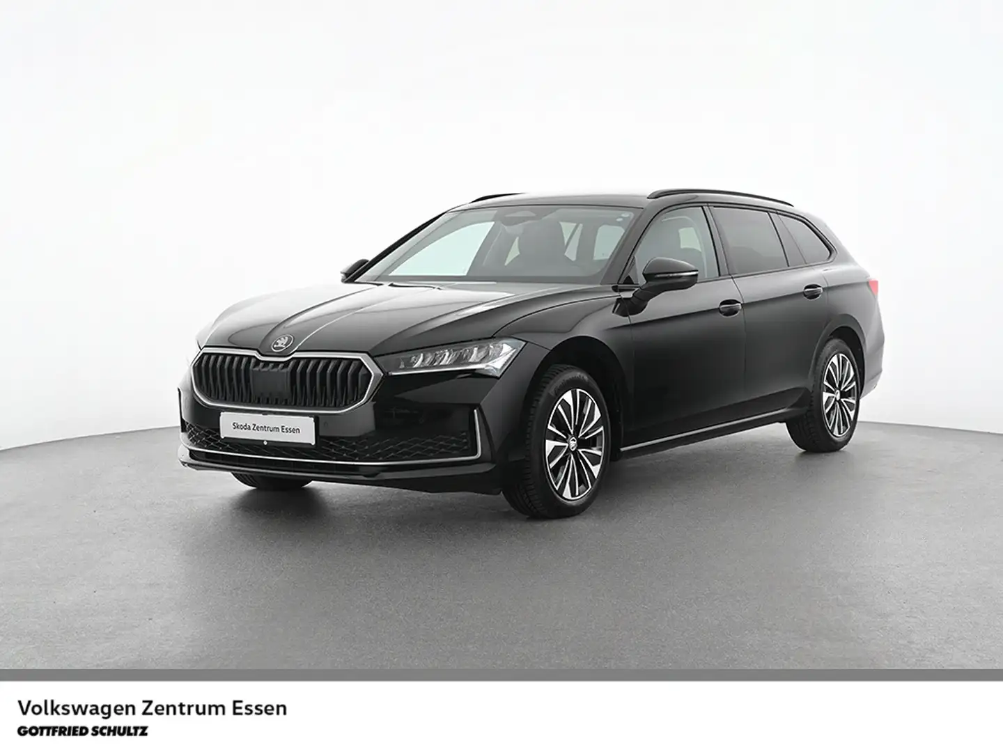 Skoda Superb Combi Selection TDI DSG AHK Assistpaket Navi Schwarz - 1