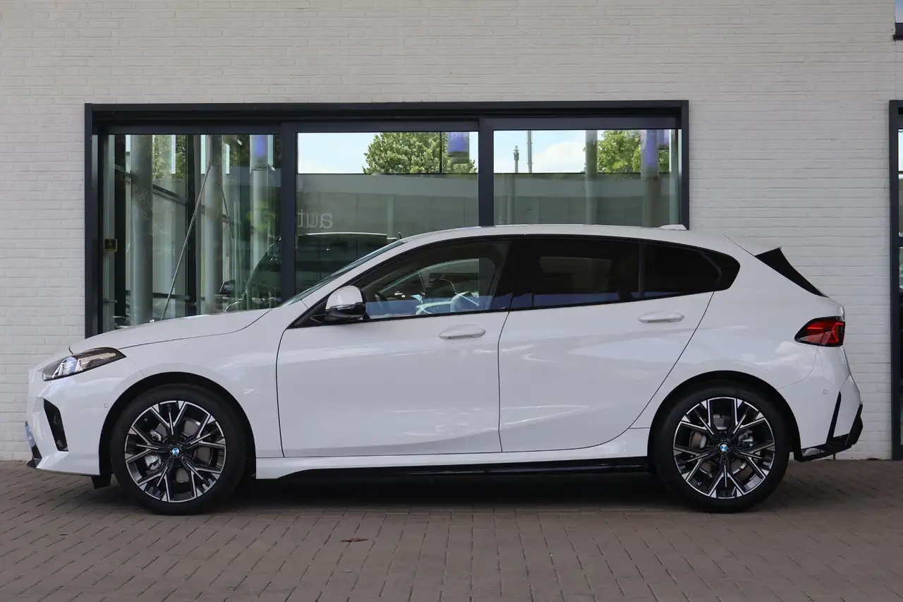BMW 1 Series 2026