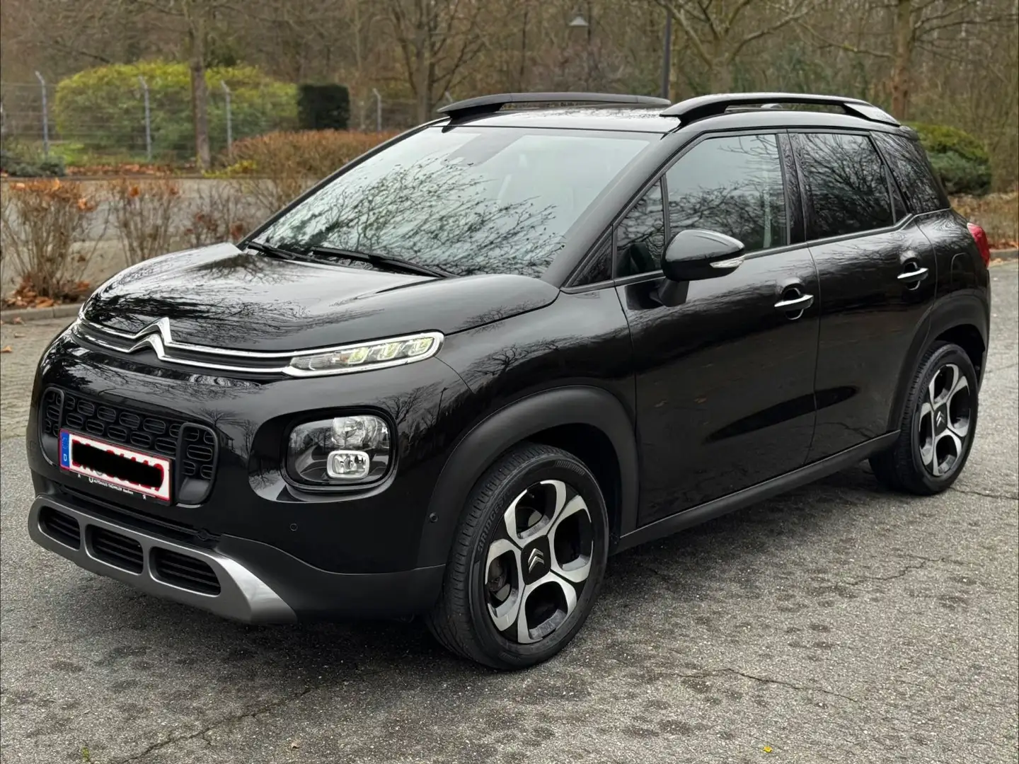 Citroen C3 Aircross Shine Schwarz - 2