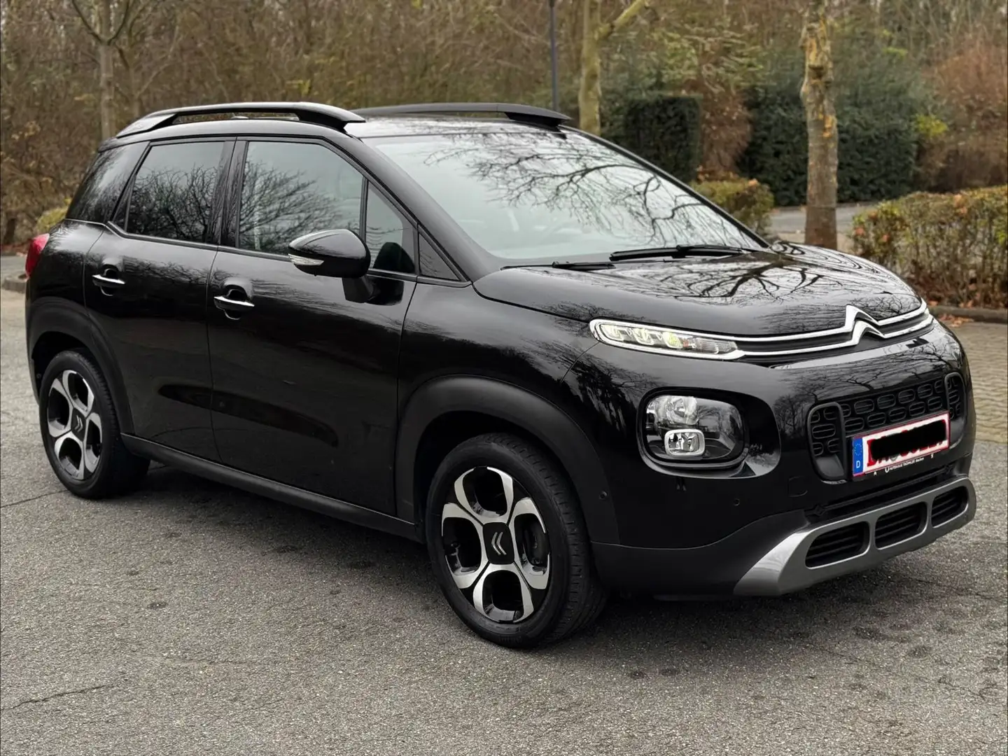 Citroen C3 Aircross Shine Schwarz - 1