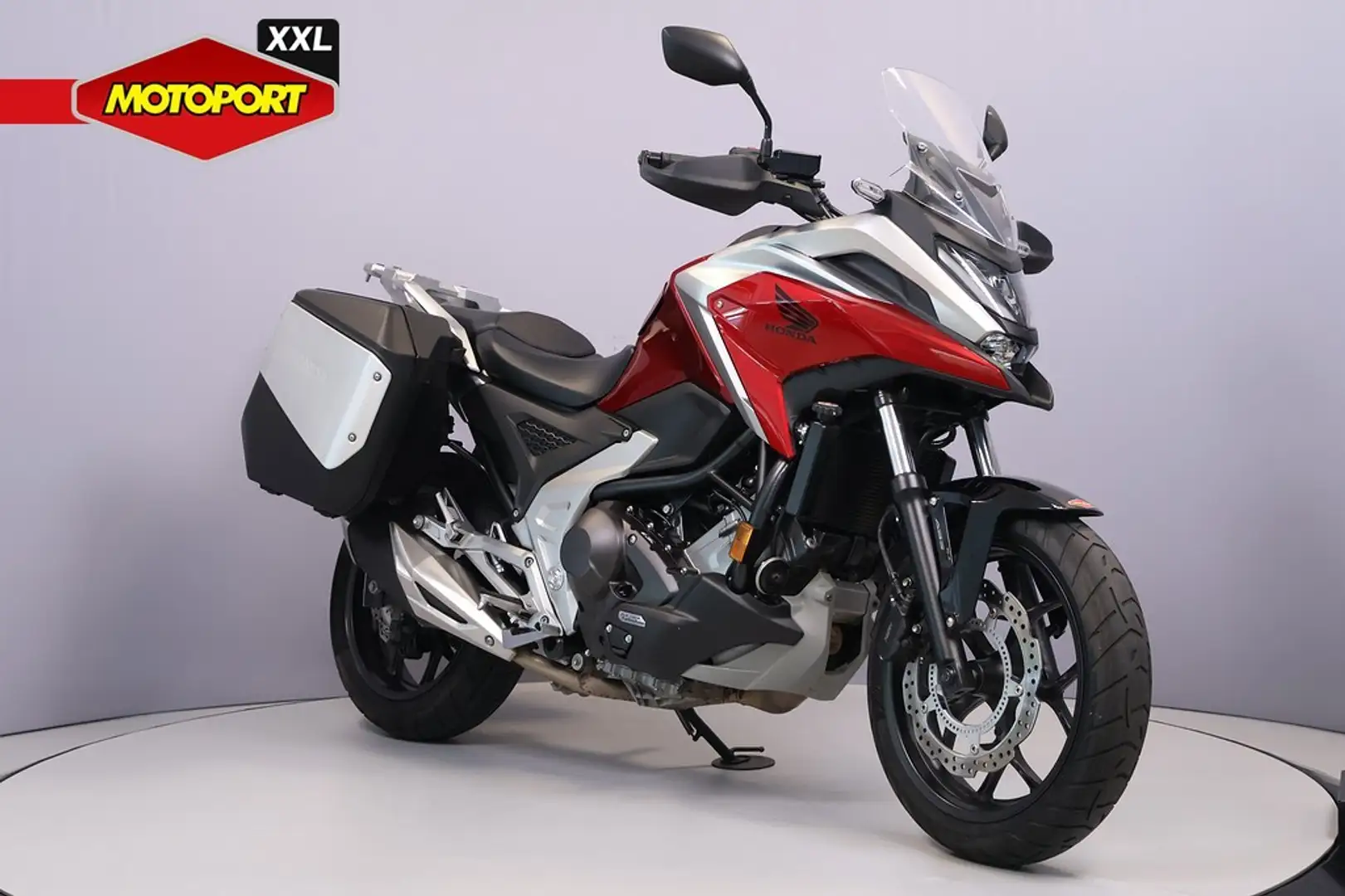 Honda NC 750 X DCT Rood - 2