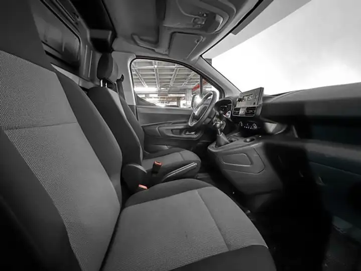 Citroën Berlingo 2020, foto 6