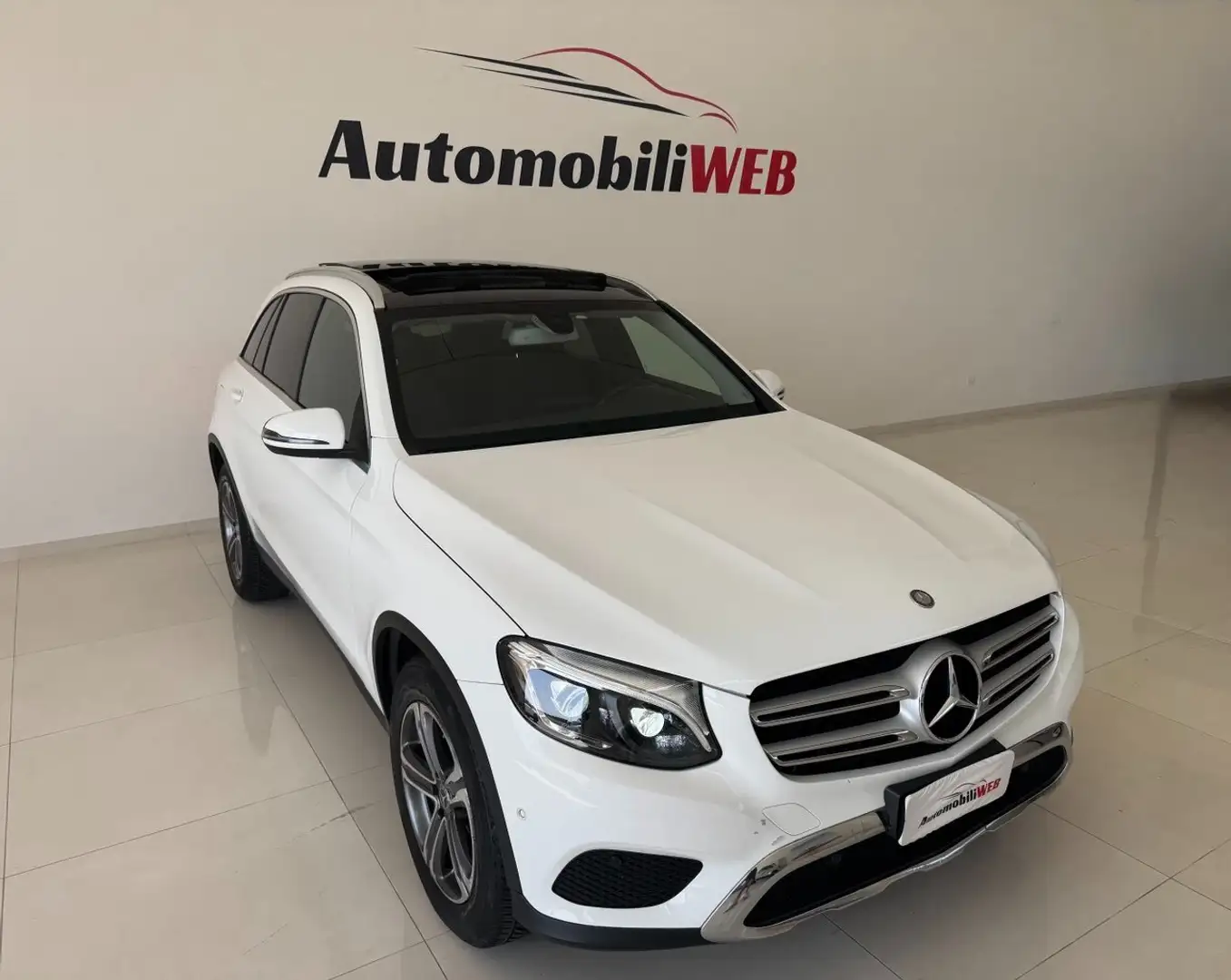 Mercedes-Benz GLC 220 220 d Executive 4matic auto Bianco - 2