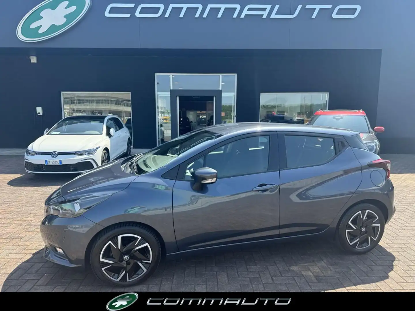 Nissan Micra IG-T 92 5 porte Acenta Grijs - 1