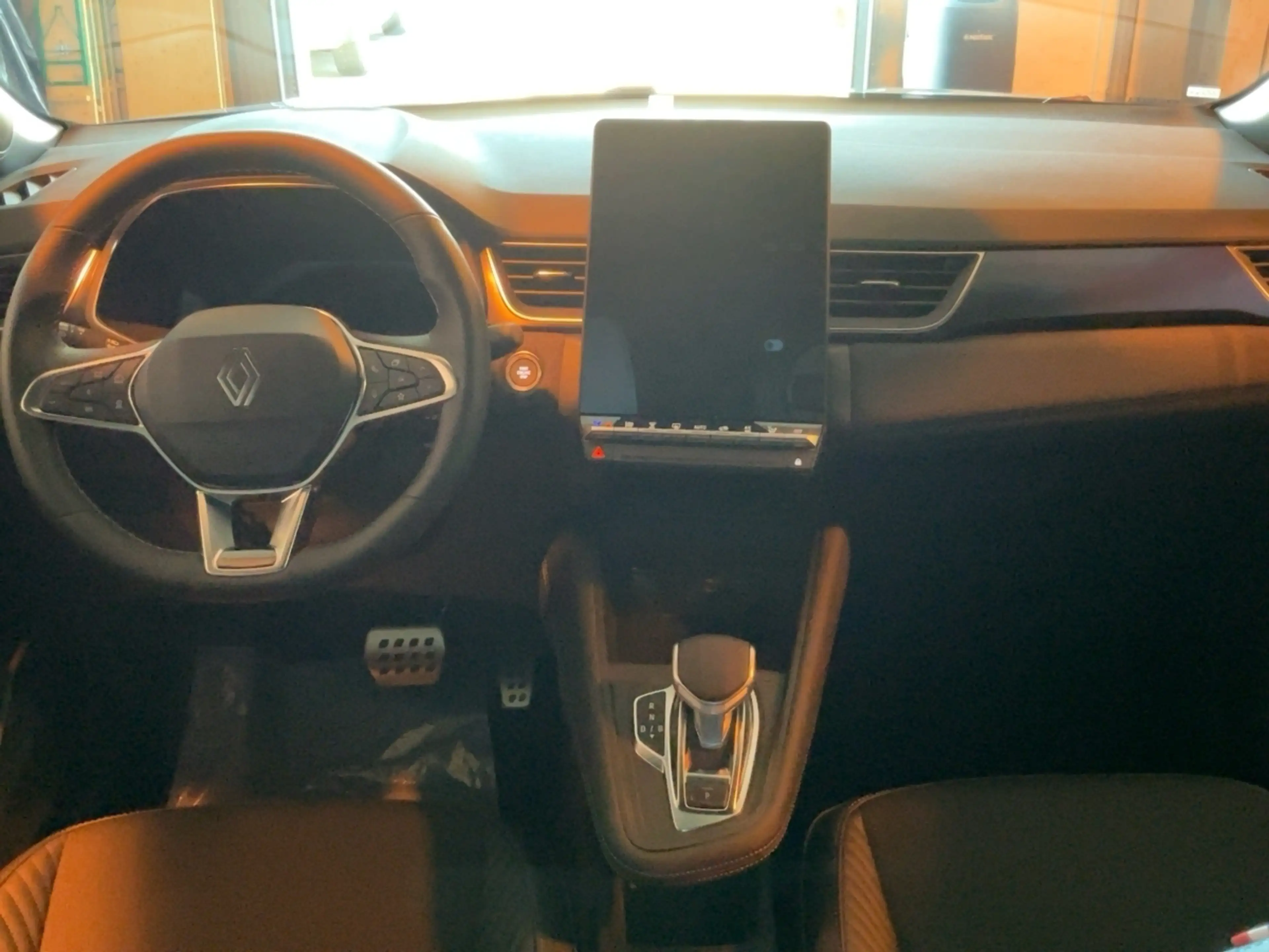 Renault Symbioz 145 E-Tech Full Hybrid Esprit Alpine — photo 9