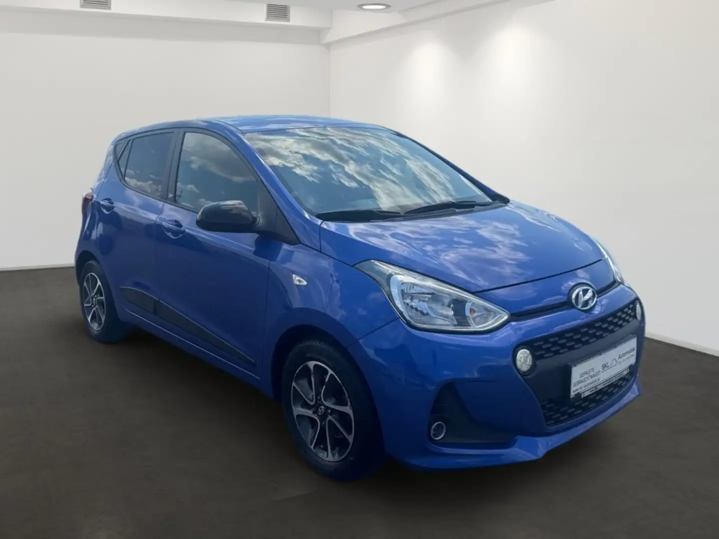 Hyundai i10 GO Plus 1,0 MT Albastru - 2