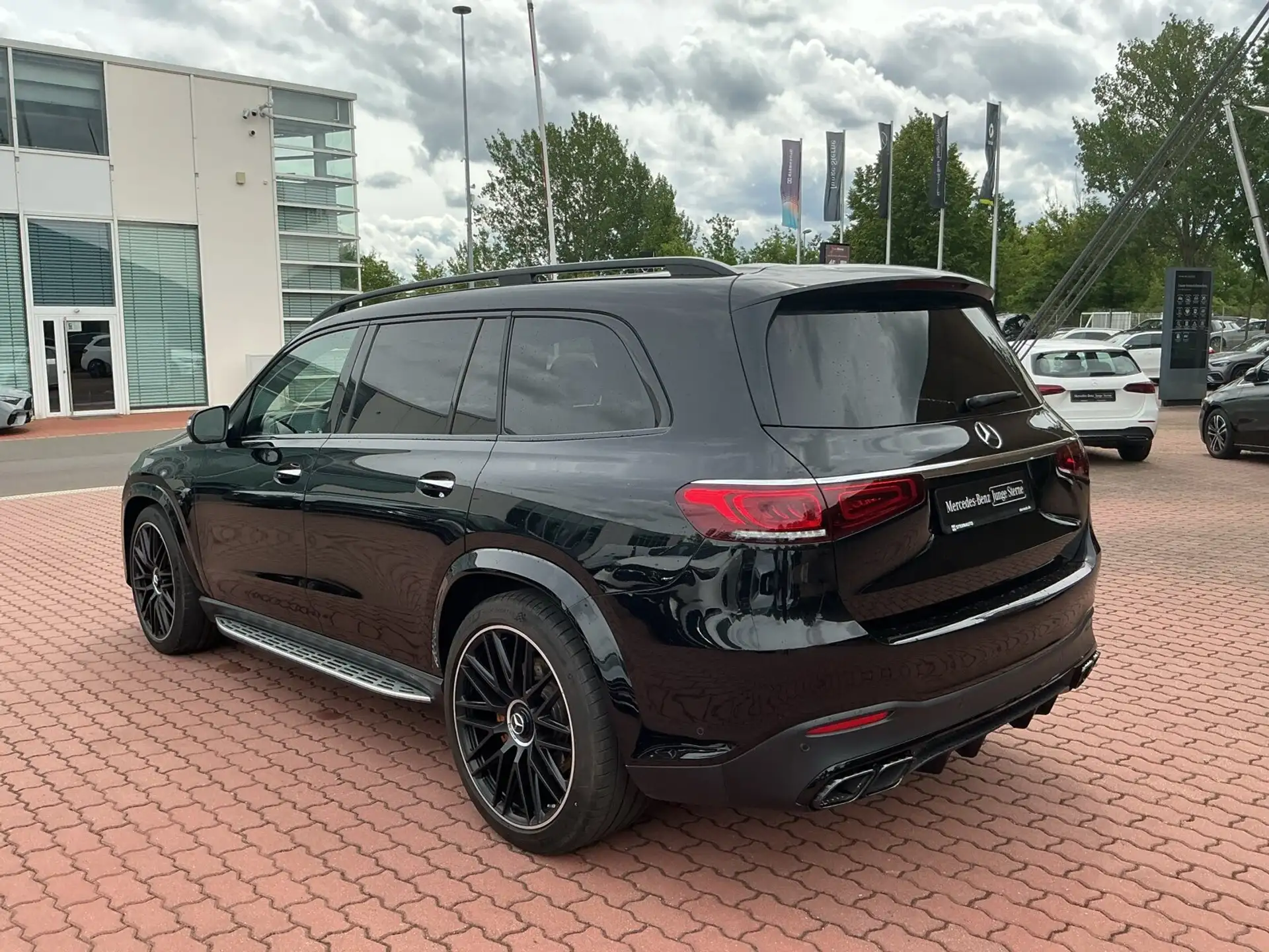 벤츠 Mercedes-Benz GLS GLS 63 AMG 2021 검정 사진 6