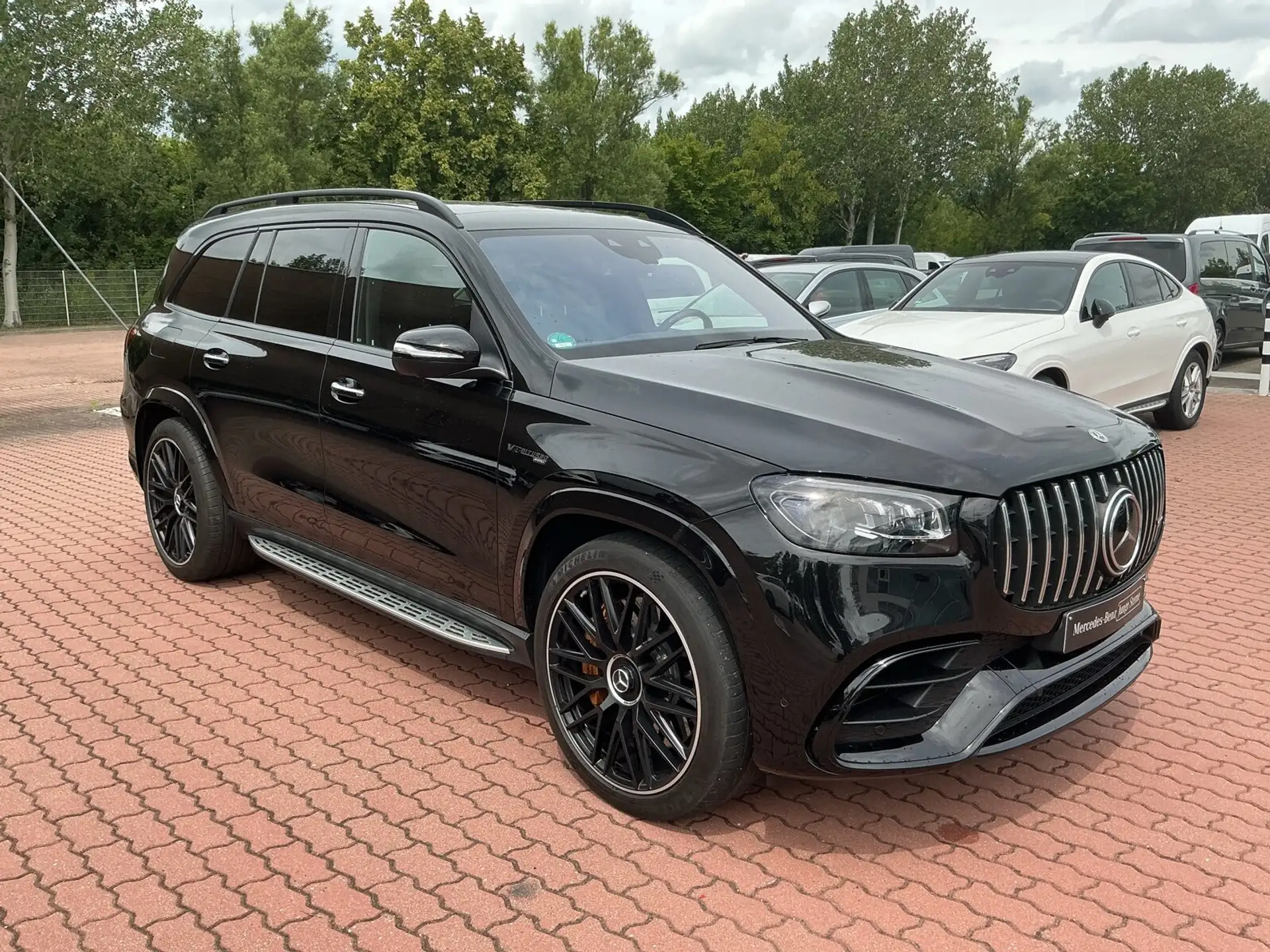 벤츠 Mercedes-Benz GLS GLS 63 AMG 2021 검정 사진 3
