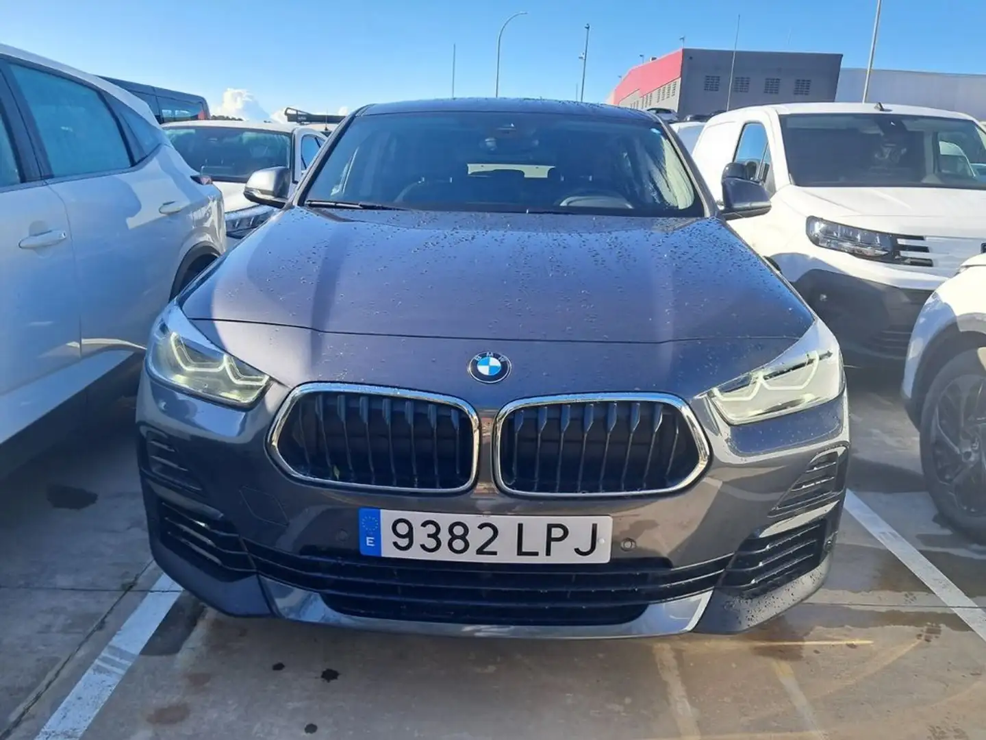 BMW X2 sDrive 18d Gris - 2