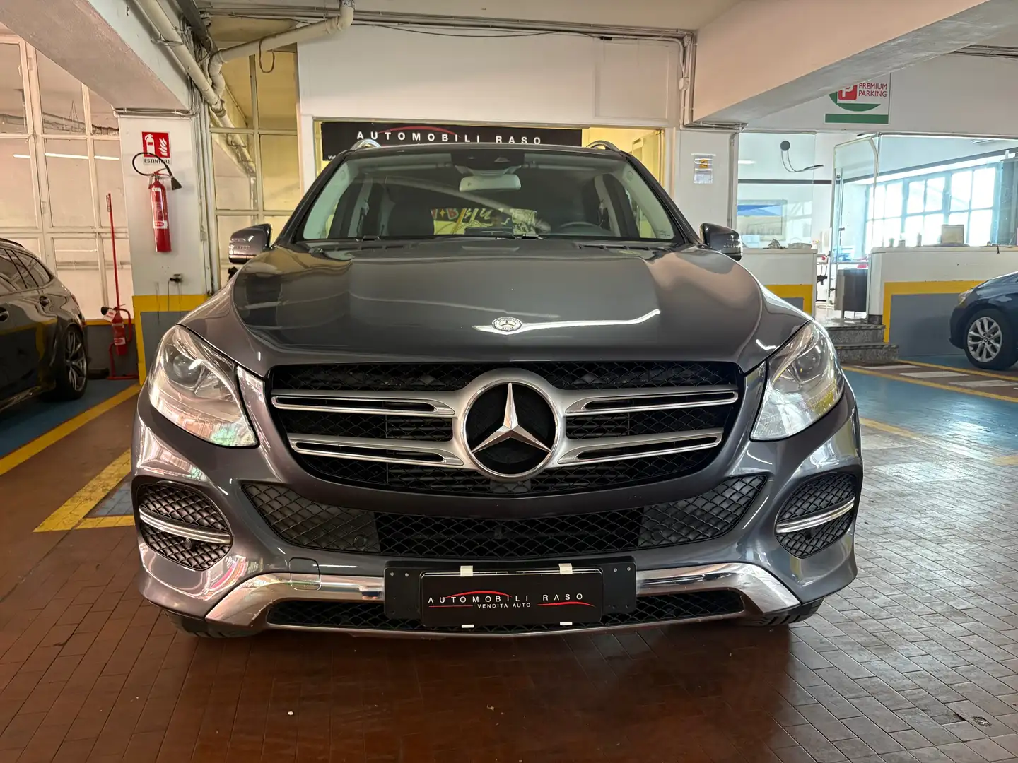 Mercedes-Benz GLE 250 GLE - W166 d Exclusive 4matic auto Grigio - 2
