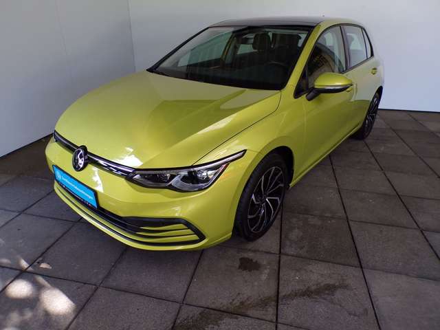 Volkswagen Golf GOLF VIII 2.0 TDI LIFE / PANO+AHK+MATRIX+KAMERA