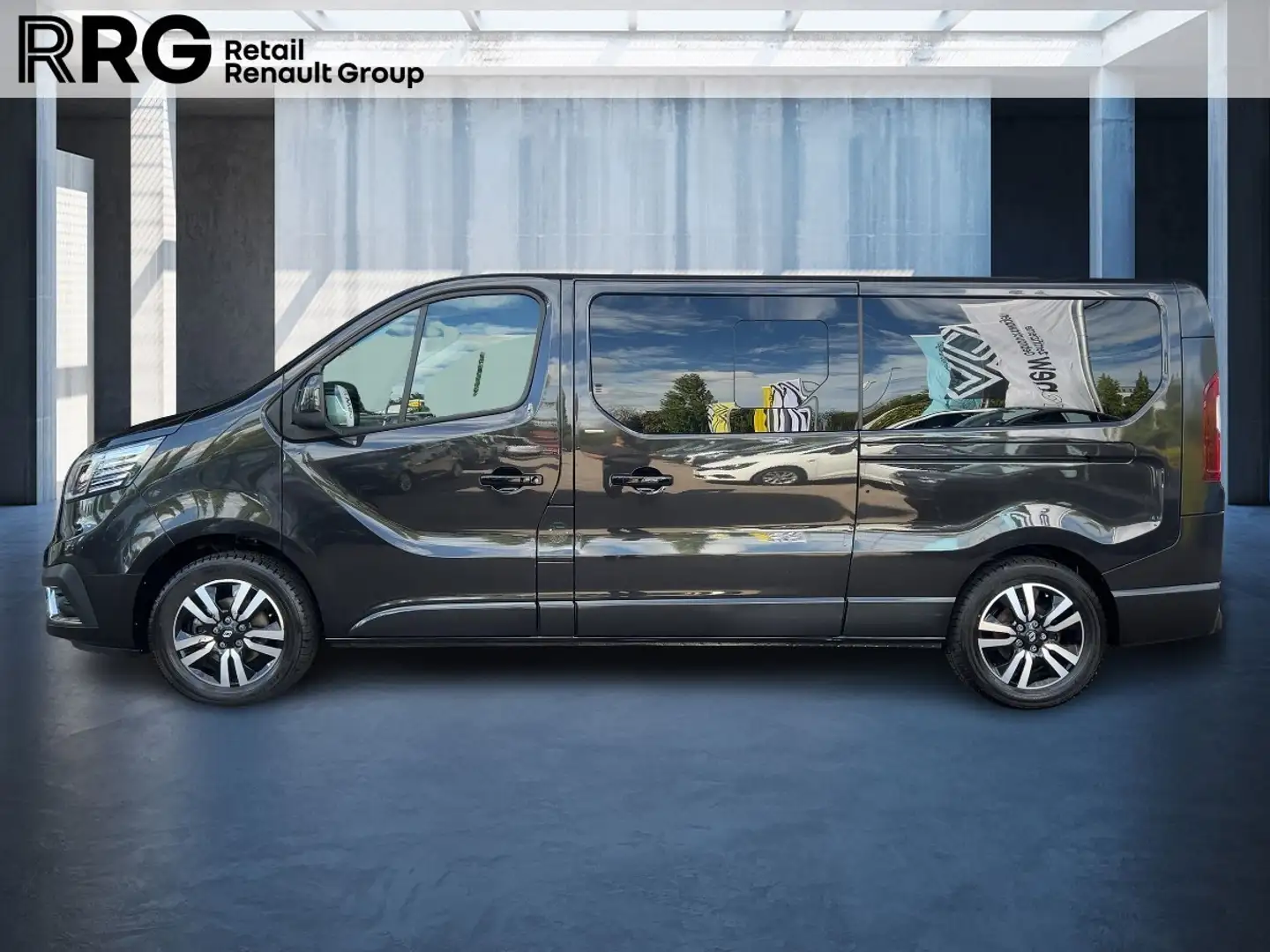 Renault Trafic 2,0 BLUE dCi 150 L2H1 3,0t Schwarz - 2