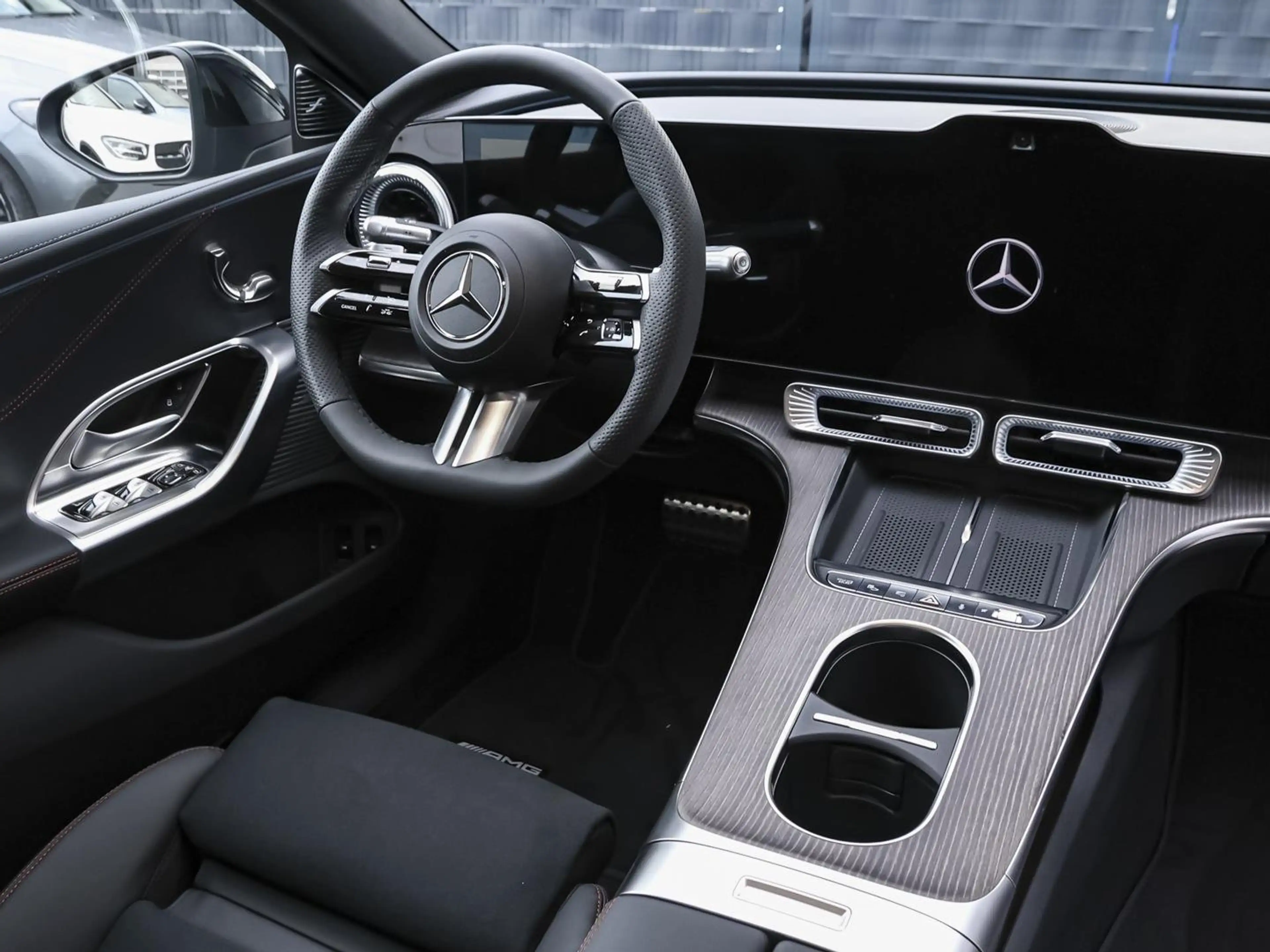 Mercedes-Benz C 400 4M AMG Night Digital-Light Hyperscreen AHK — photo 8