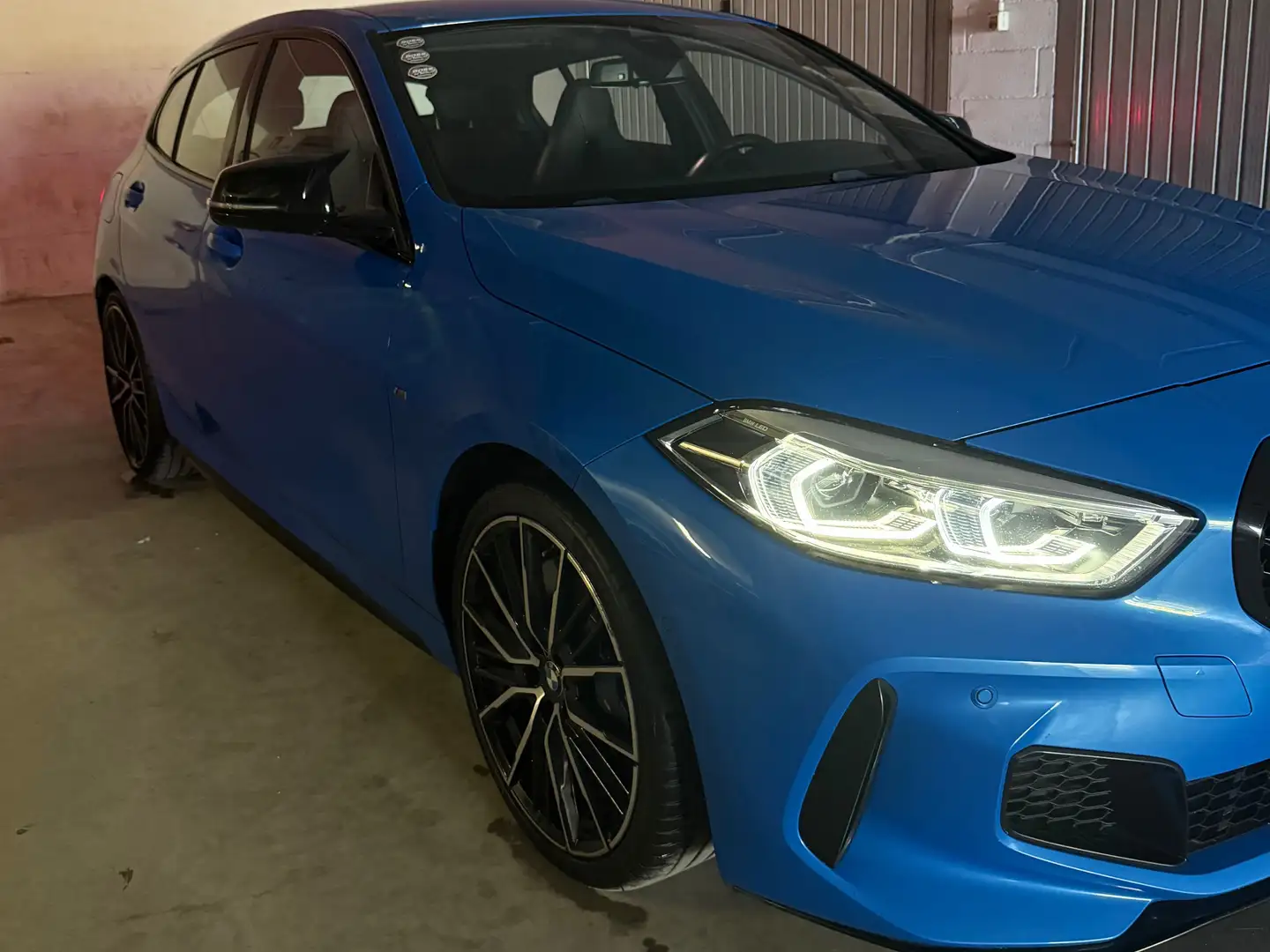 BMW 135 Serie 1 F40 M 135i xdrive auto Blu/Azzurro - 2