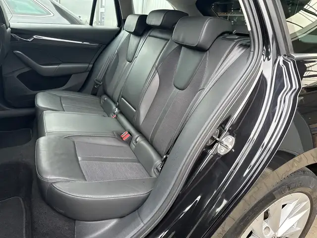Skoda Octavia view 13