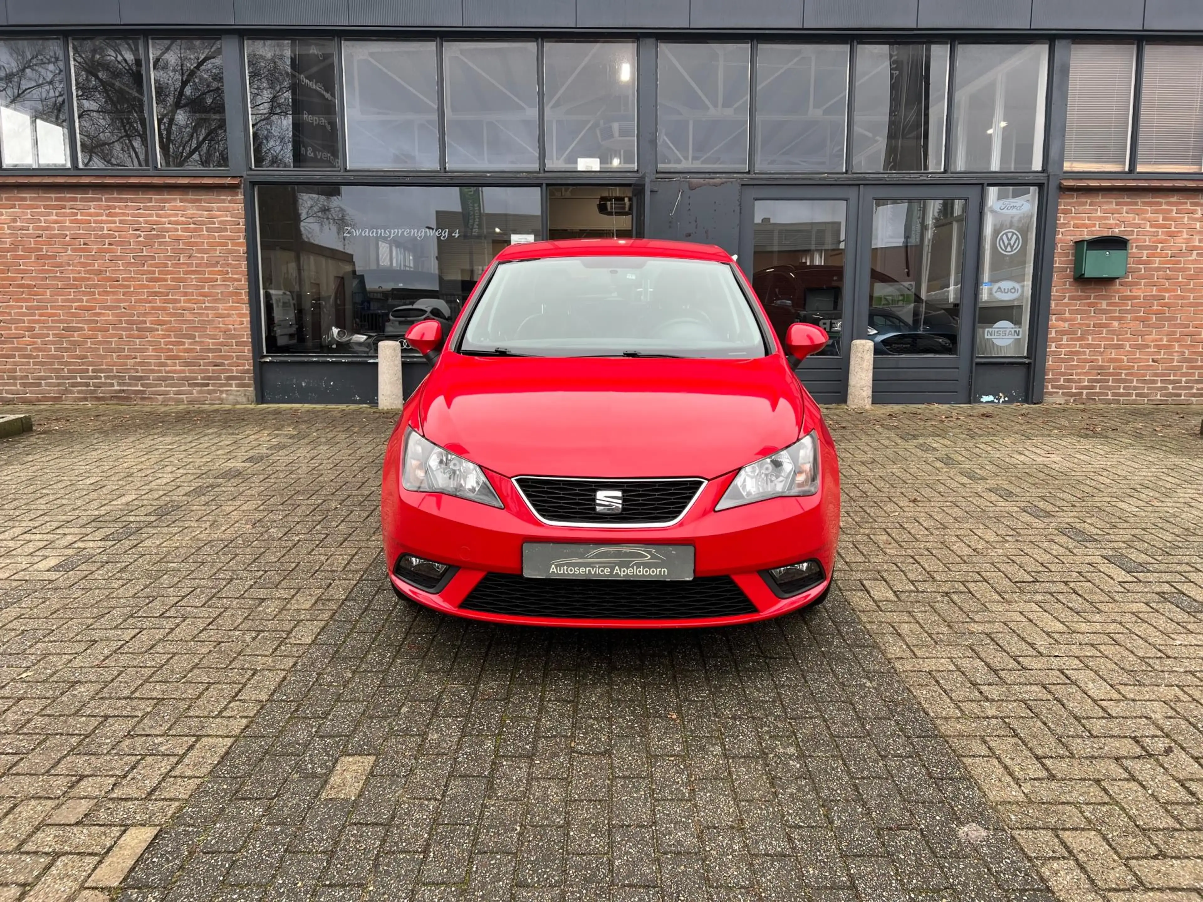 SEAT Ibiza 1.2 TSI FR, Airco — photo 3