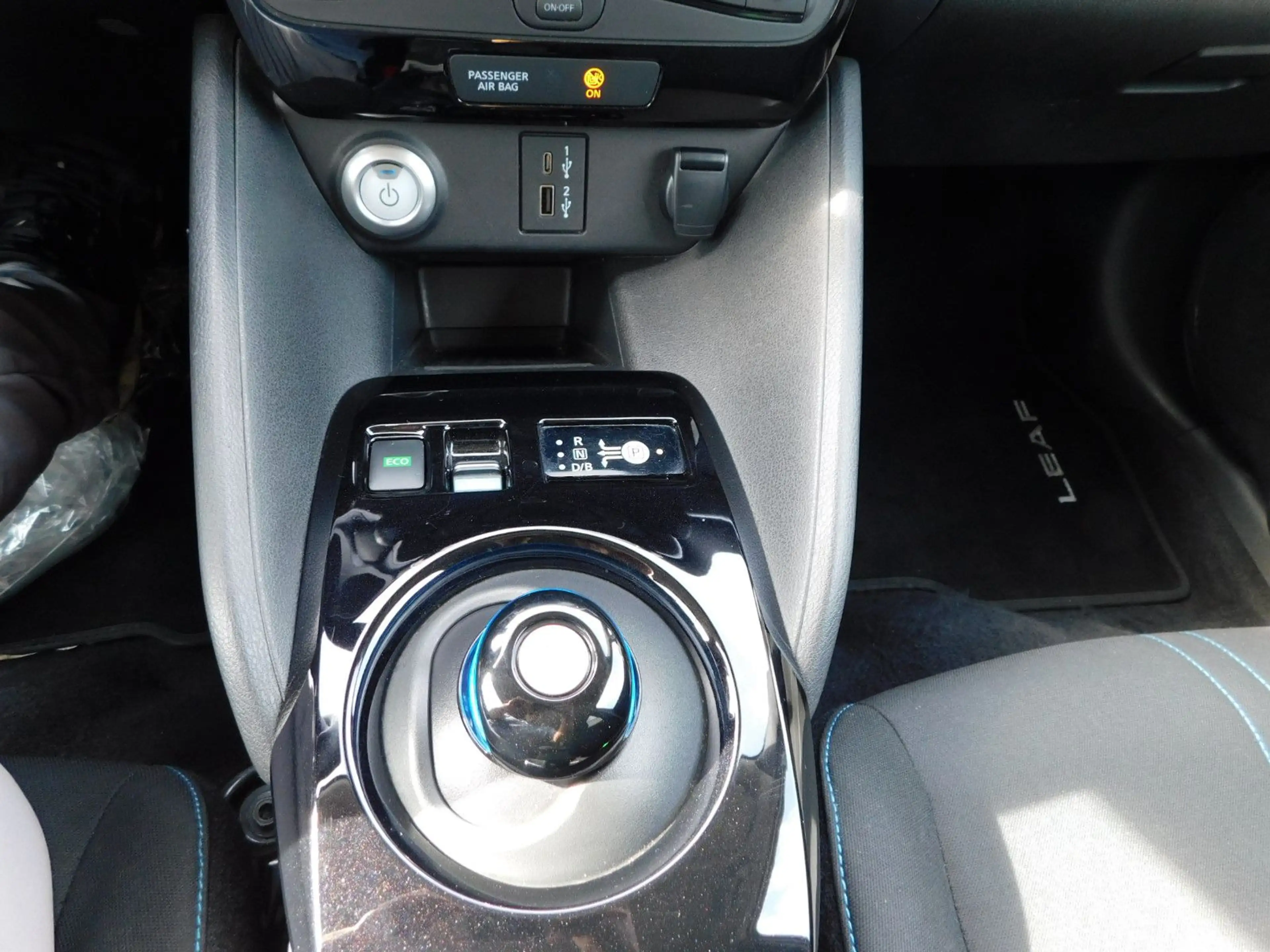 Nissan Leaf N-Connecta Automatik Navi — photo 15