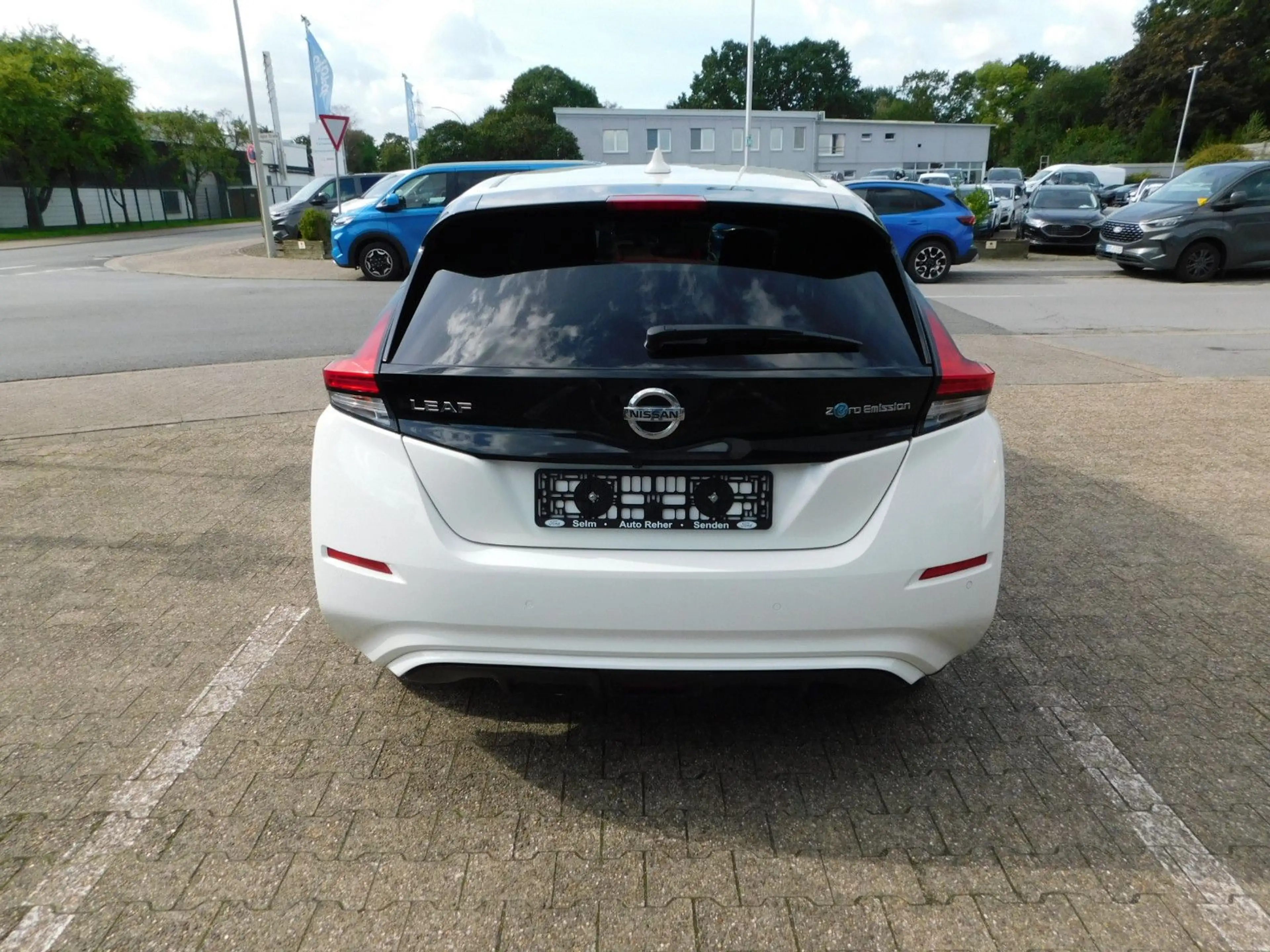 Nissan Leaf N-Connecta Automatik Navi — photo 5