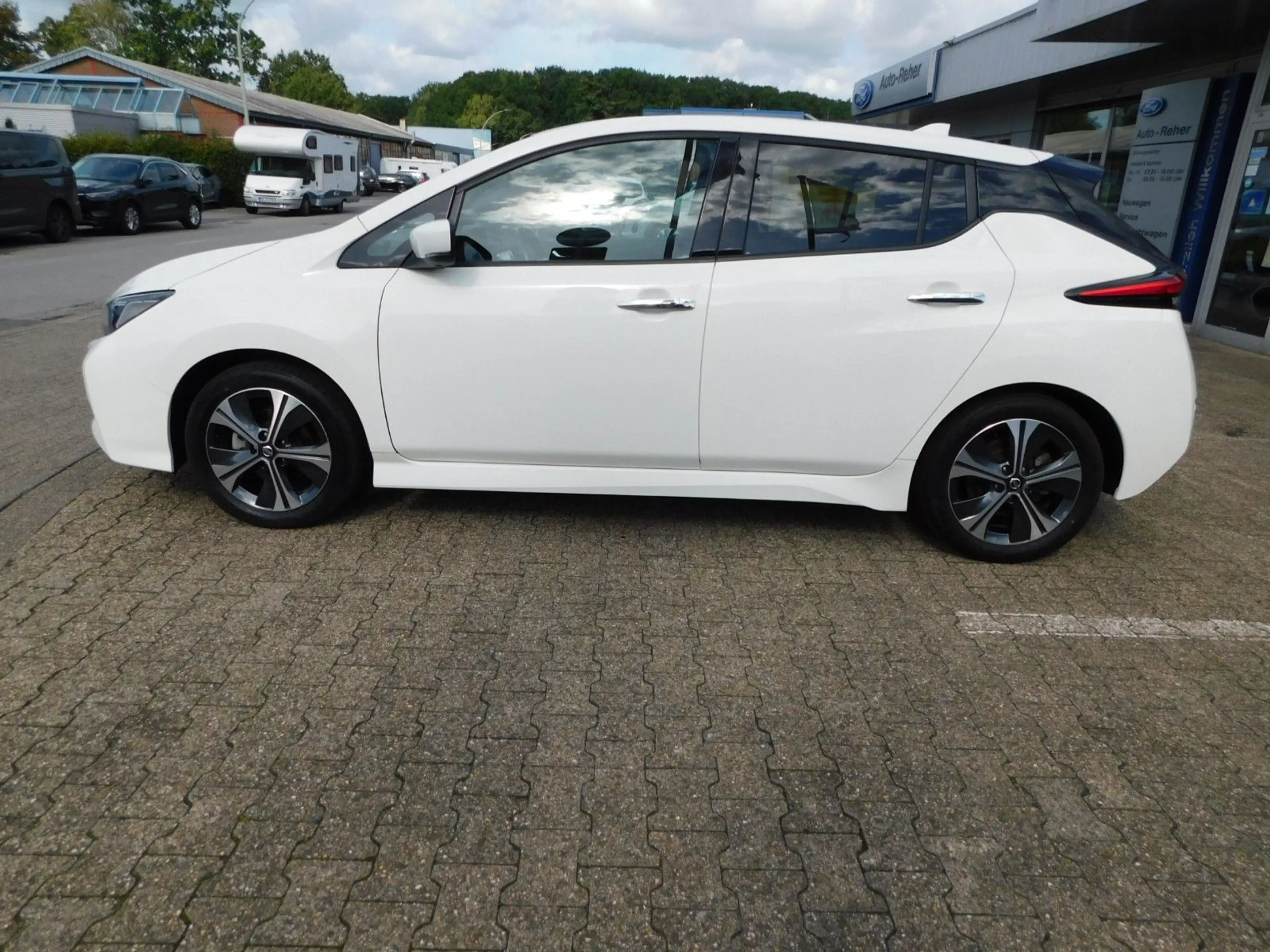 Nissan Leaf N-Connecta Automatik Navi — photo 7