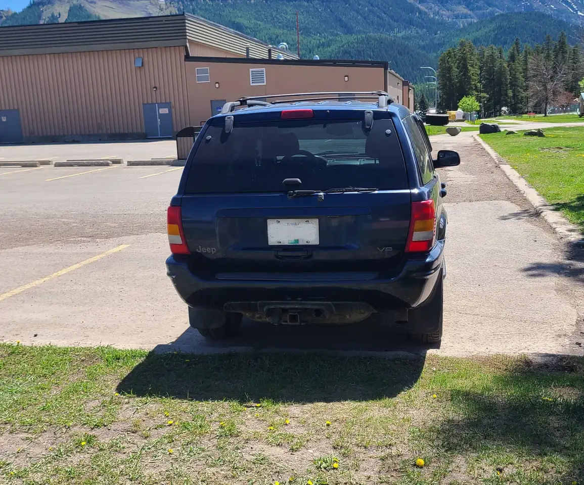 Jeep Grand Cherokee снимка Jeep Grand Cherokee