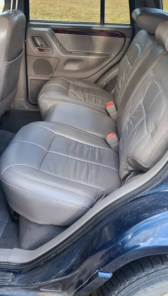 Jeep Grand Cherokee снимка Jeep Grand Cherokee