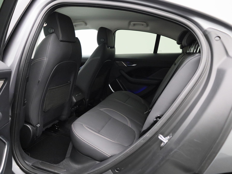 Jaguar I-Pace EV400 AWD S AUTOMAAT | 87,5 % SOH | NAVIGATIE | CA — photo 10