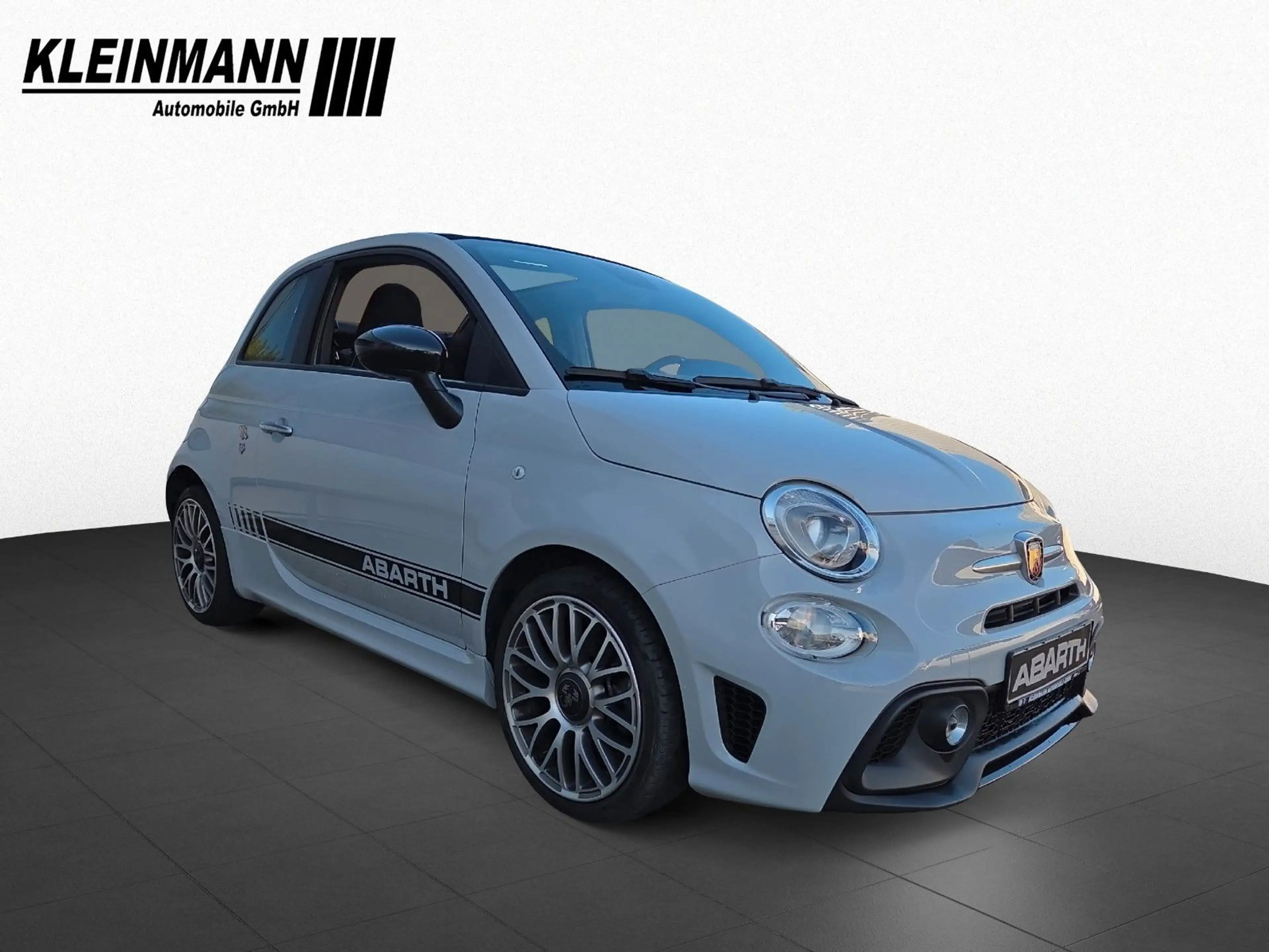 Abarth 595C 1.4 T-Jet (145PS) — photo 2