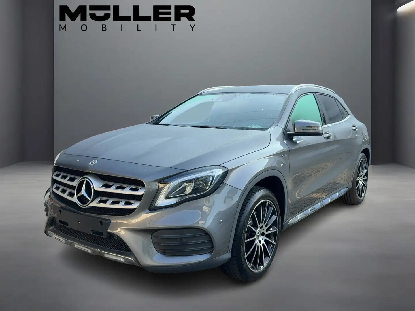 Mercedes-Benz GLA 220 4M AMG Line TWA|AHK|Sitzhz|EASY-PACK Grau - 1