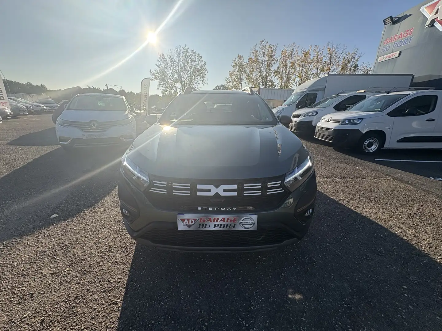 Dacia Sandero 1.0 TCE 90CH STEPWAY EXTREME AUTO -24 Vert - 2