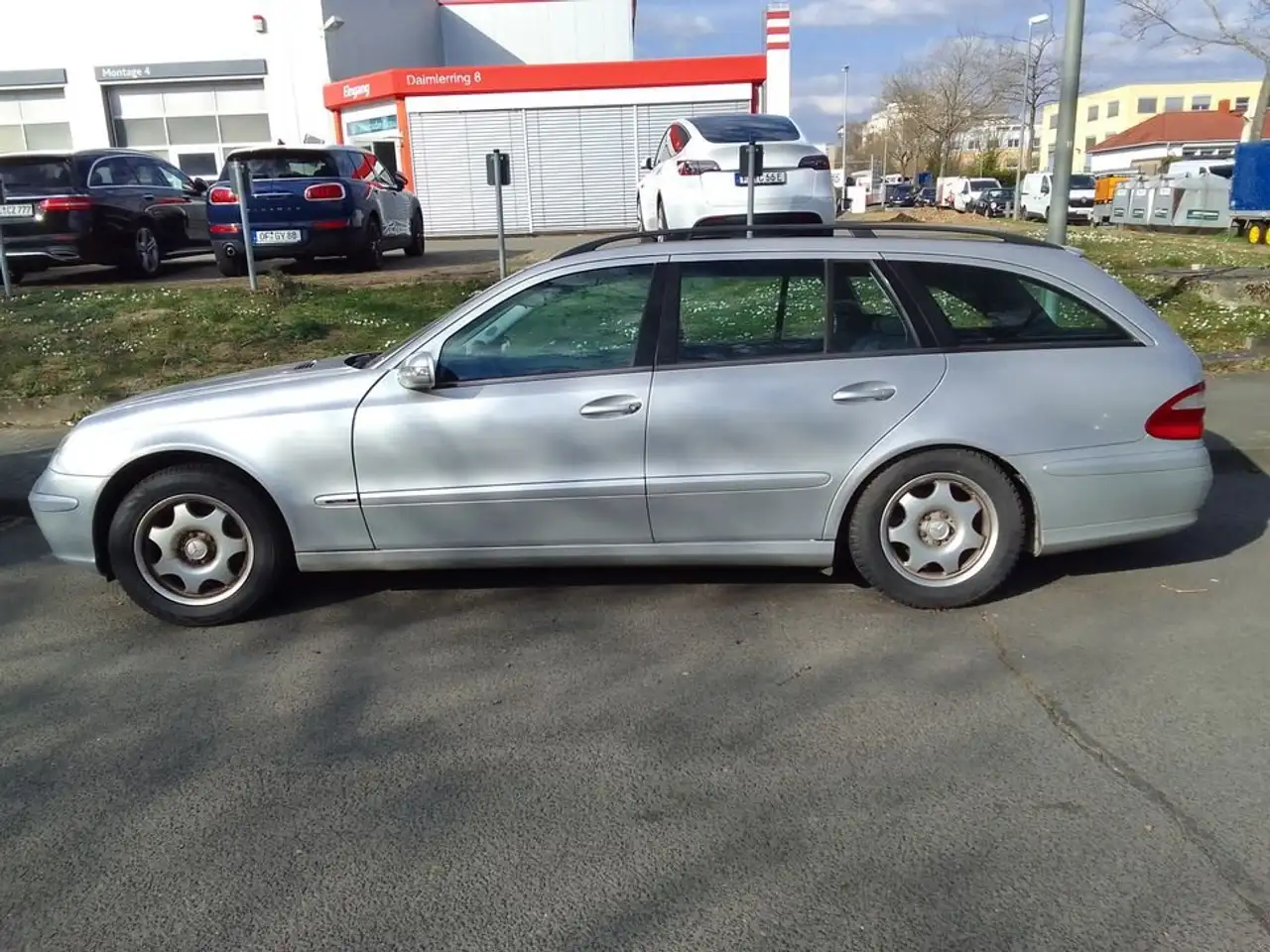 Mercedes-Benz E 220