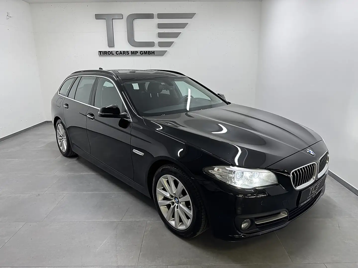 BMW 520 d Touring Aut.Xenon, Sitzheizung,Alu,LED,.. Schwarz - 1