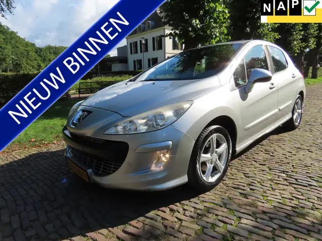 2010 Peugeot 308 in Grey for sale
