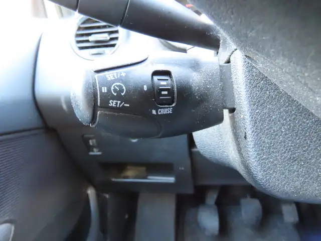 Peugeot 308 view 13