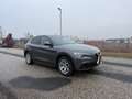 Alfa Romeo Stelvio Super 2,2 ATX AWD Grau - thumbnail 2