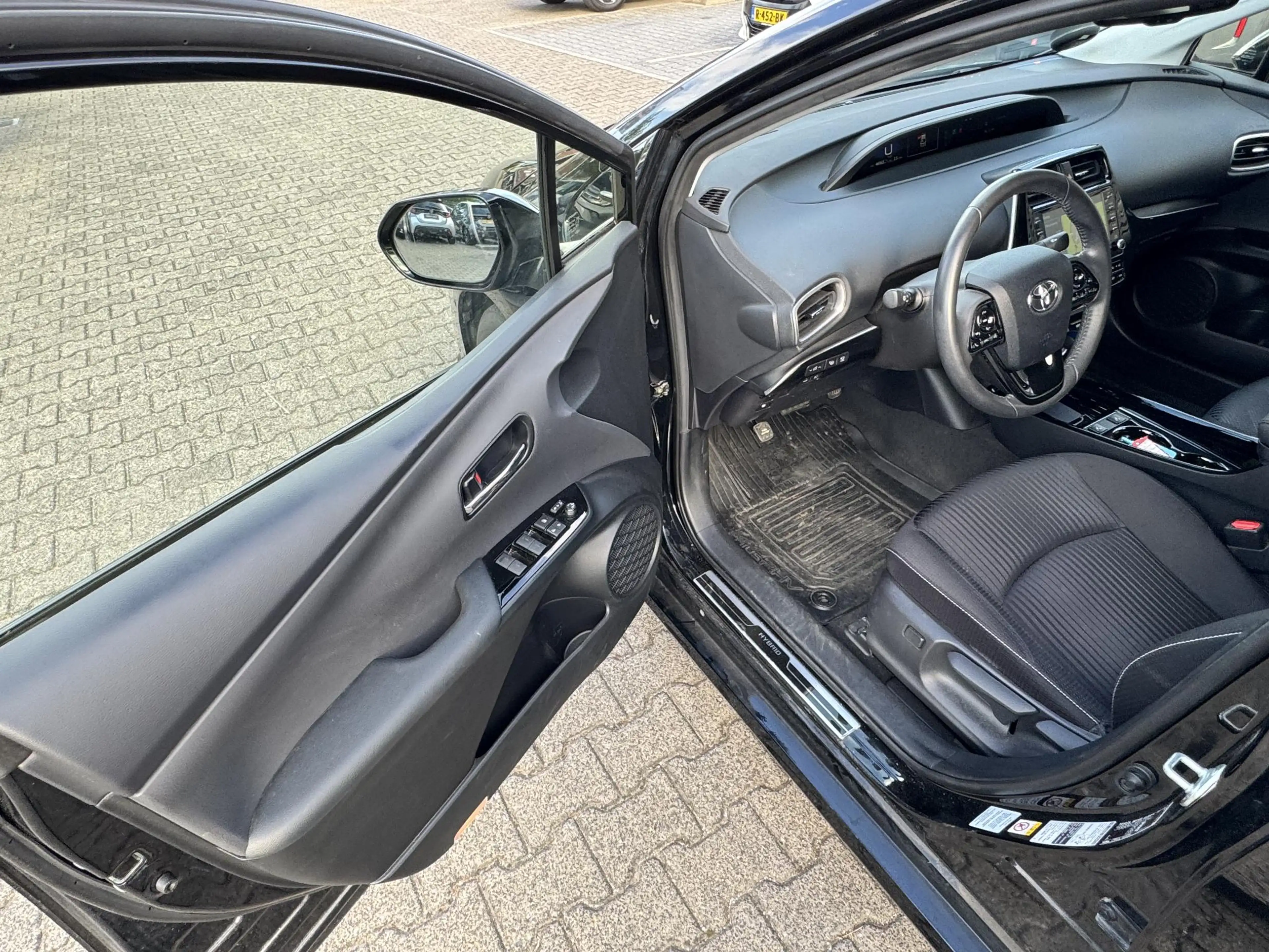 Toyota Prius 1.8 Plug-in EXECUTIVE 5-ZITS! JBL-AUDIO STOELVERW — photo 15