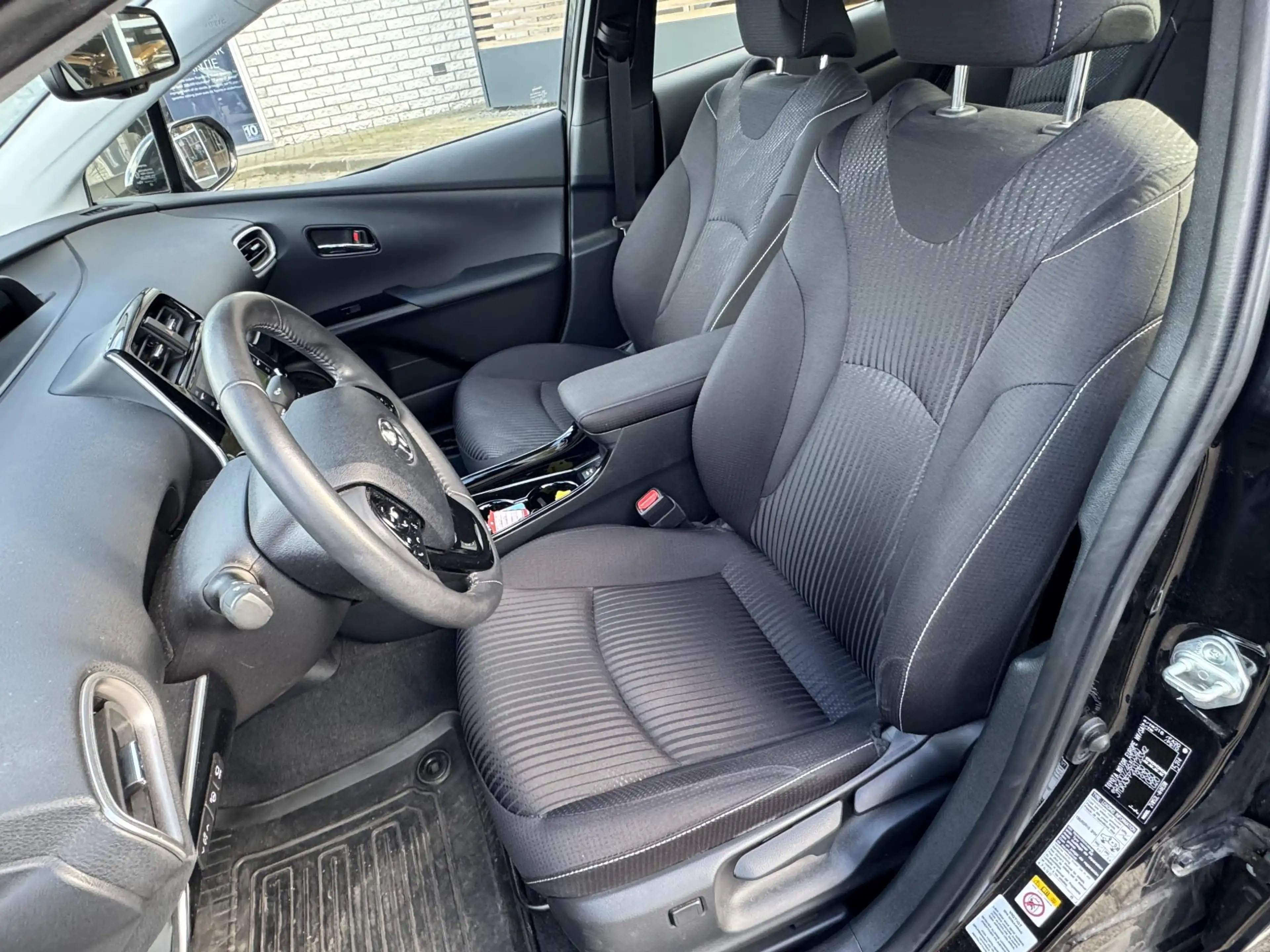 Toyota Prius 1.8 Plug-in EXECUTIVE 5-ZITS! JBL-AUDIO STOELVERW — photo 10