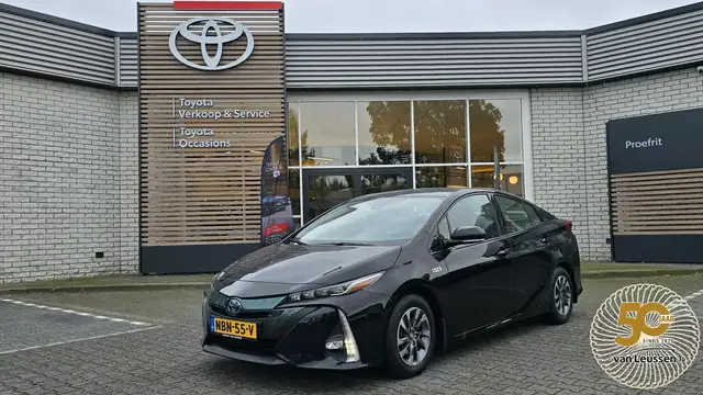 Toyota Prius 1.8 Plug-in EXECUTIVE 5-ZITS! JBL-AUDIO STOELVERW