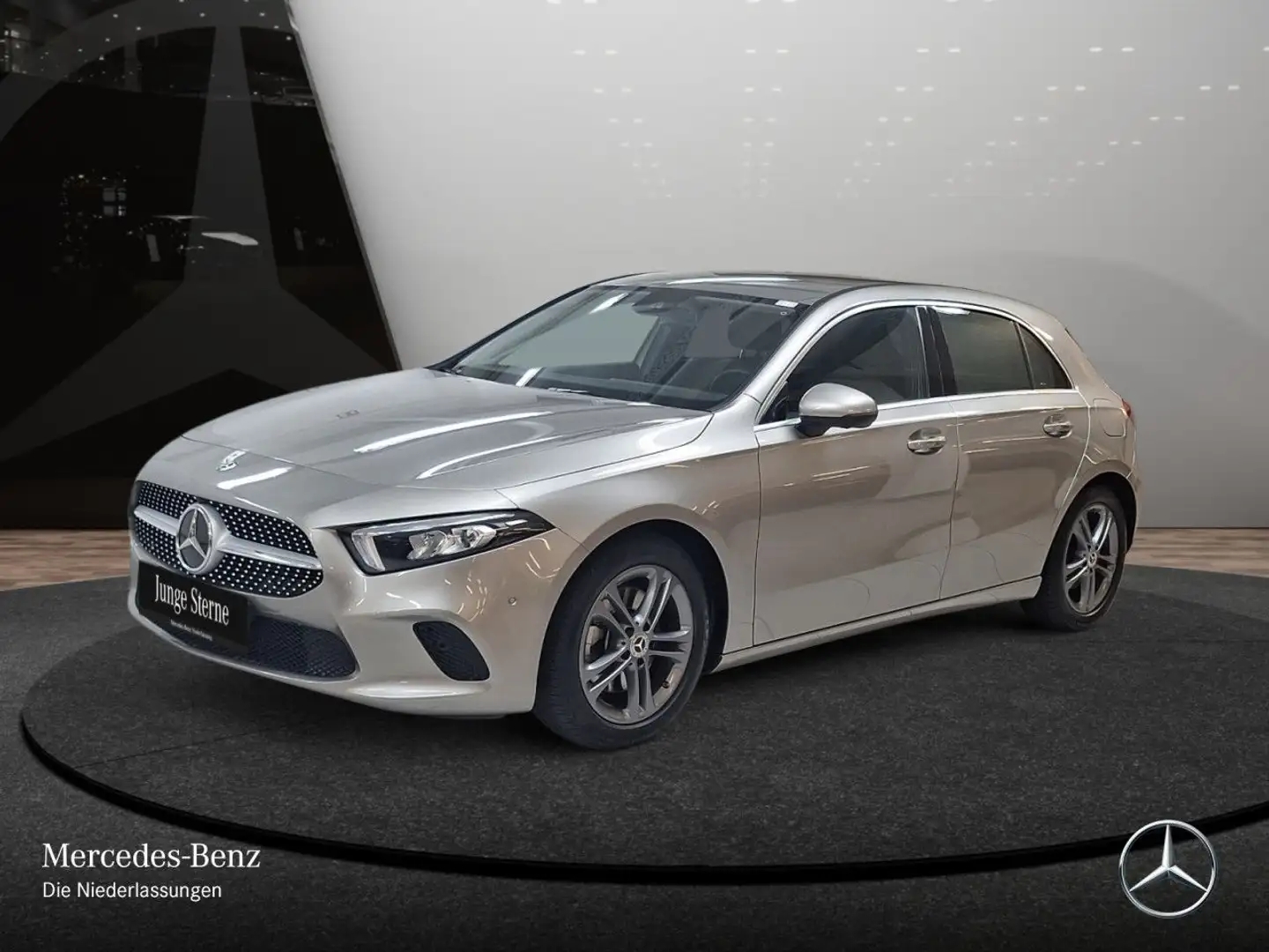 Mercedes-Benz A 220 PROGRESSIVE+360°+AHK+LED+TOTW+7G Argento - 2