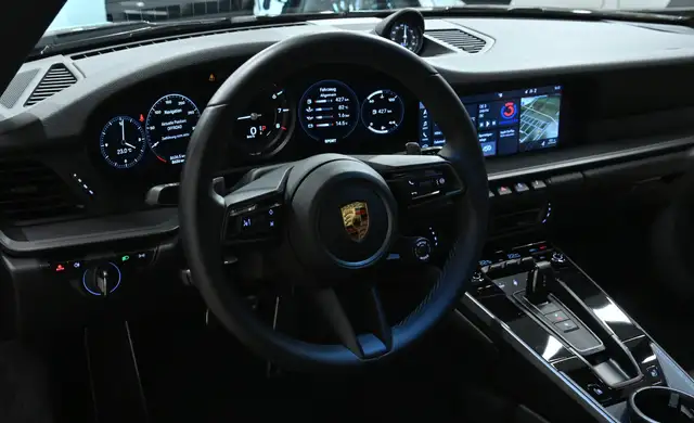 Porsche 992 911 Carrera S Coupe PDK Modell 992 Ansicht 16