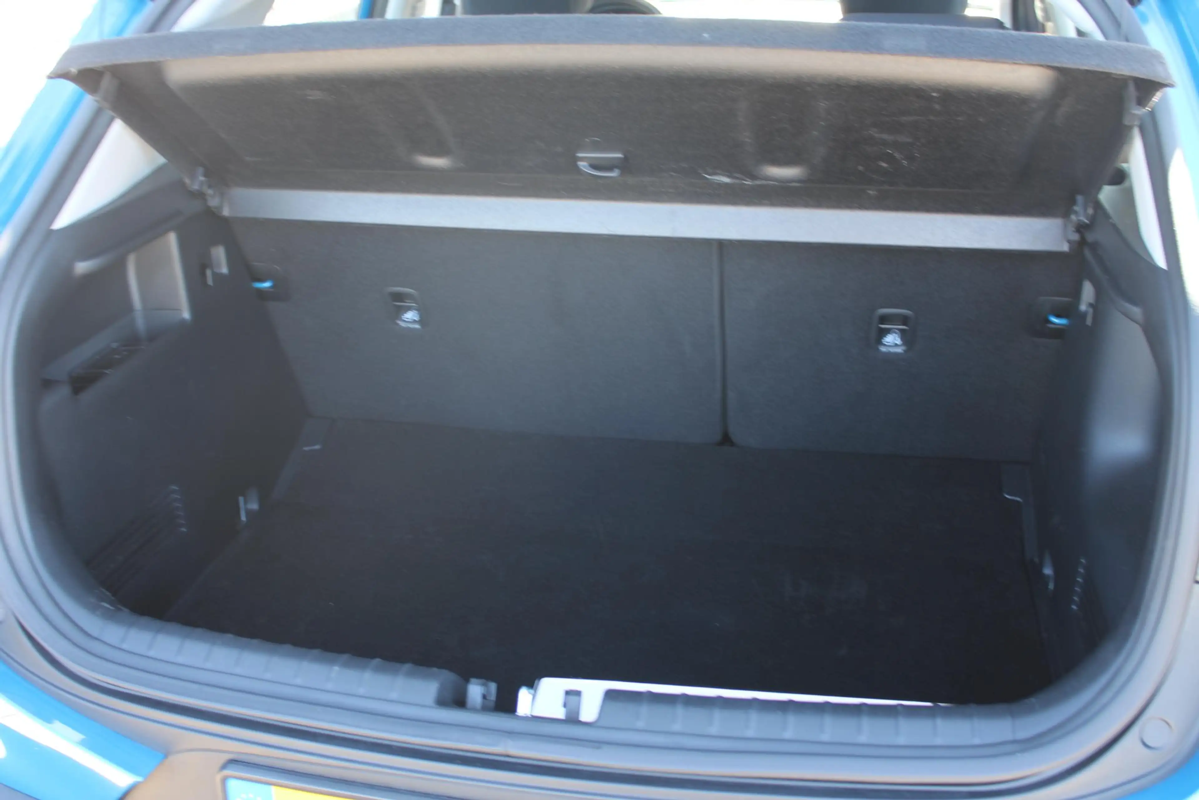 Kia Stonic 1.0 T-GDi MHEV DynamicLine — photo 14