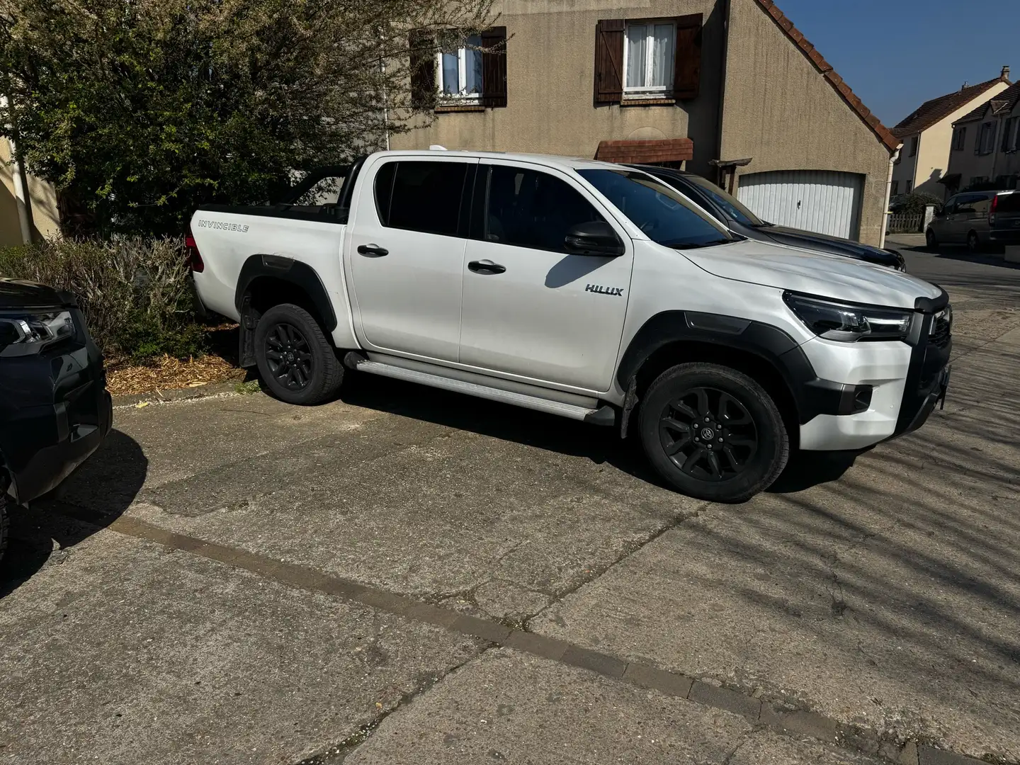 Toyota Hilux TOYOTA HILUX 2.8 D4D BVA INVINCIBLE 06/2022 - 2