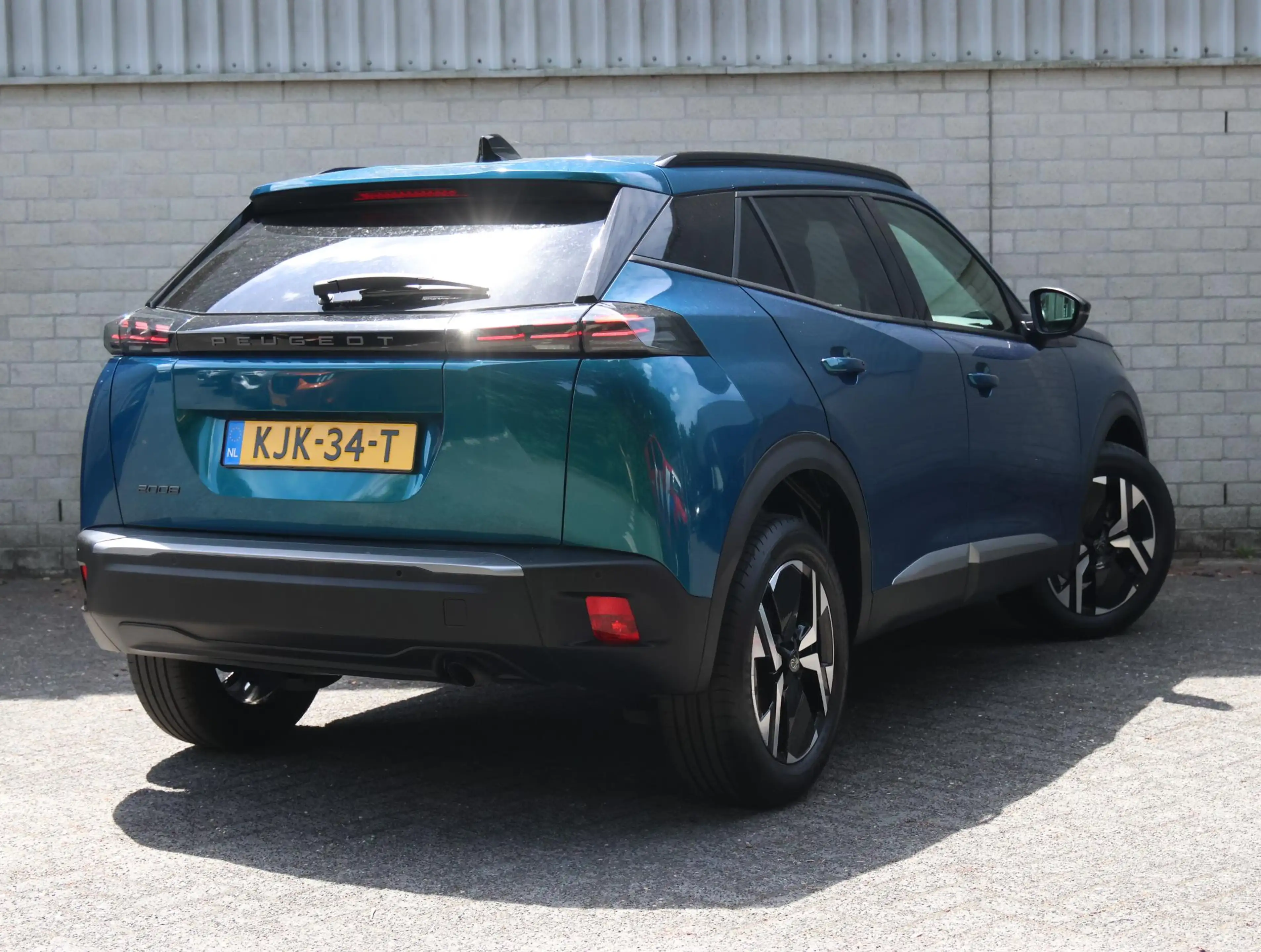 Peugeot 2008 Allure 100pk Navigatie via Apple Carplay en Androi — photo 3