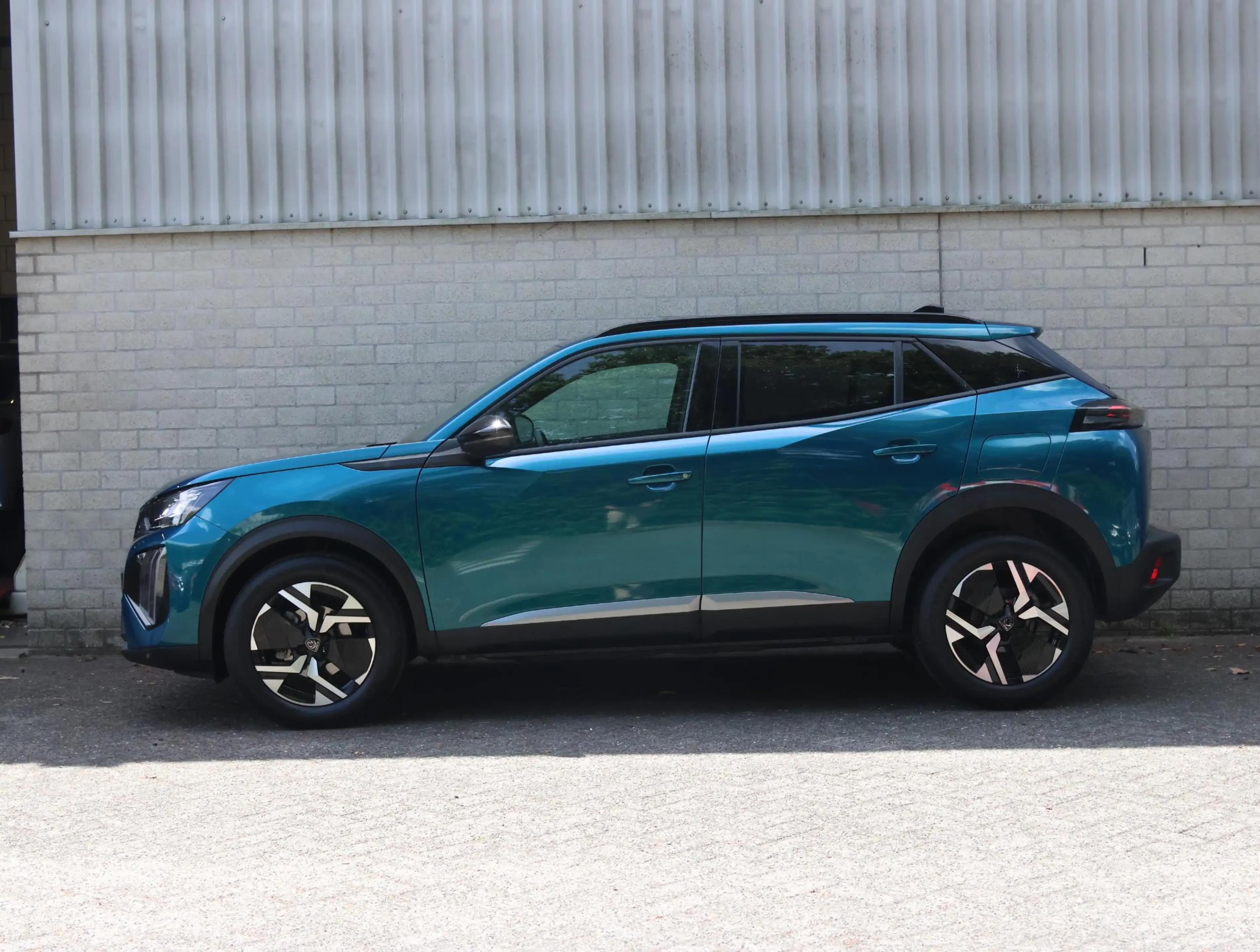 Peugeot 2008 Allure 100pk Navigatie via Apple Carplay en Androi — photo 2