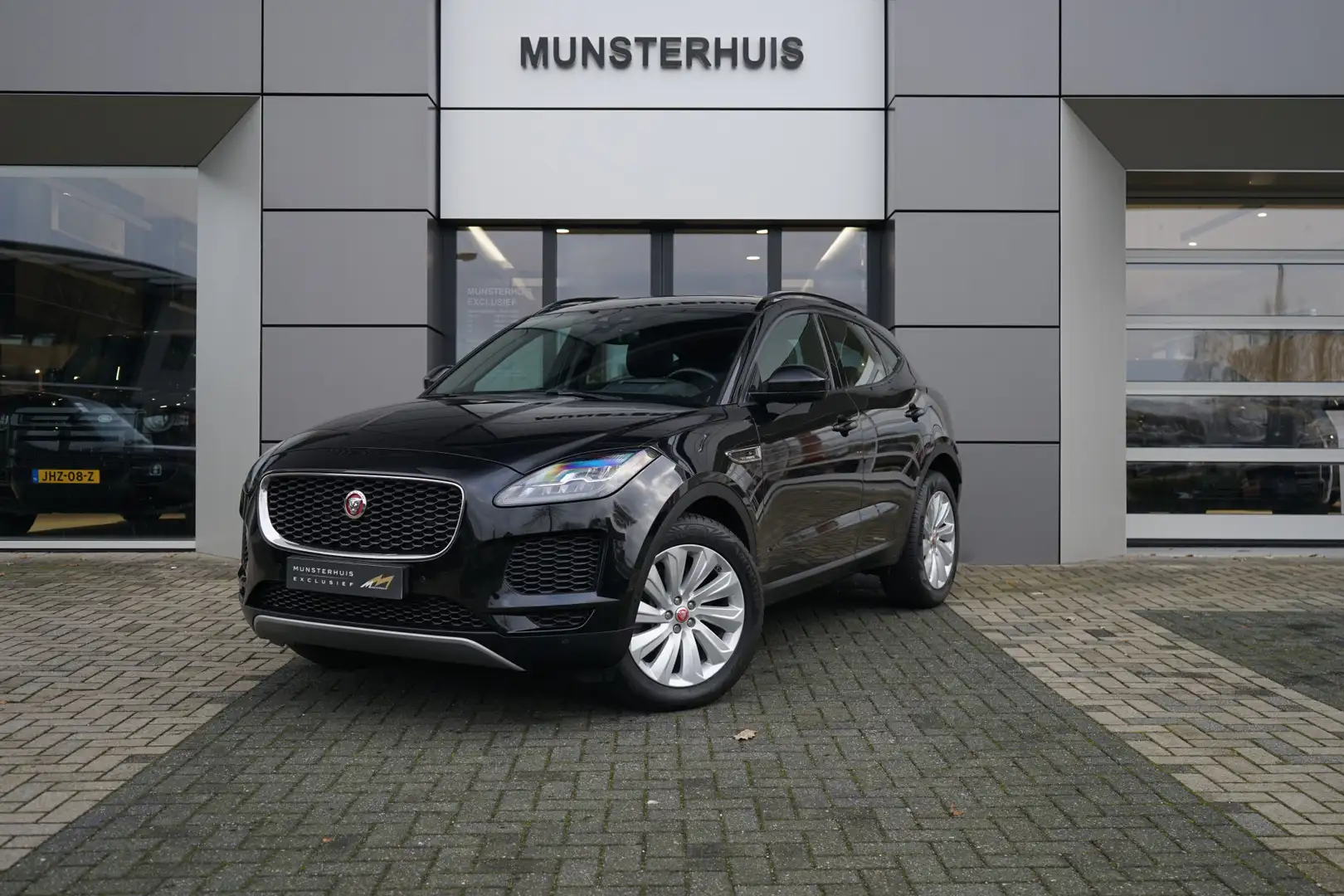 Jaguar E-Pace 2.0 P250 AWD S | Head-up display | Voorstoelen ver Zwart - 1