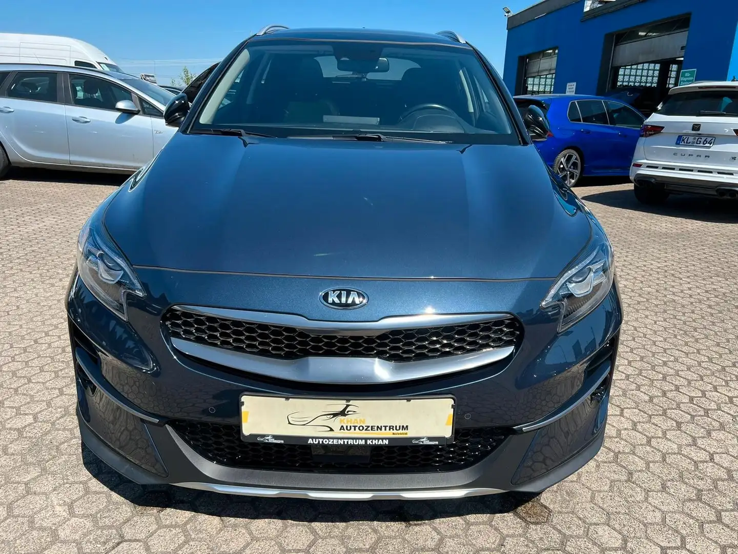 Kia XCeed Platinum Edition LED/NAVI/KAMERA/JBL Blau - 2
